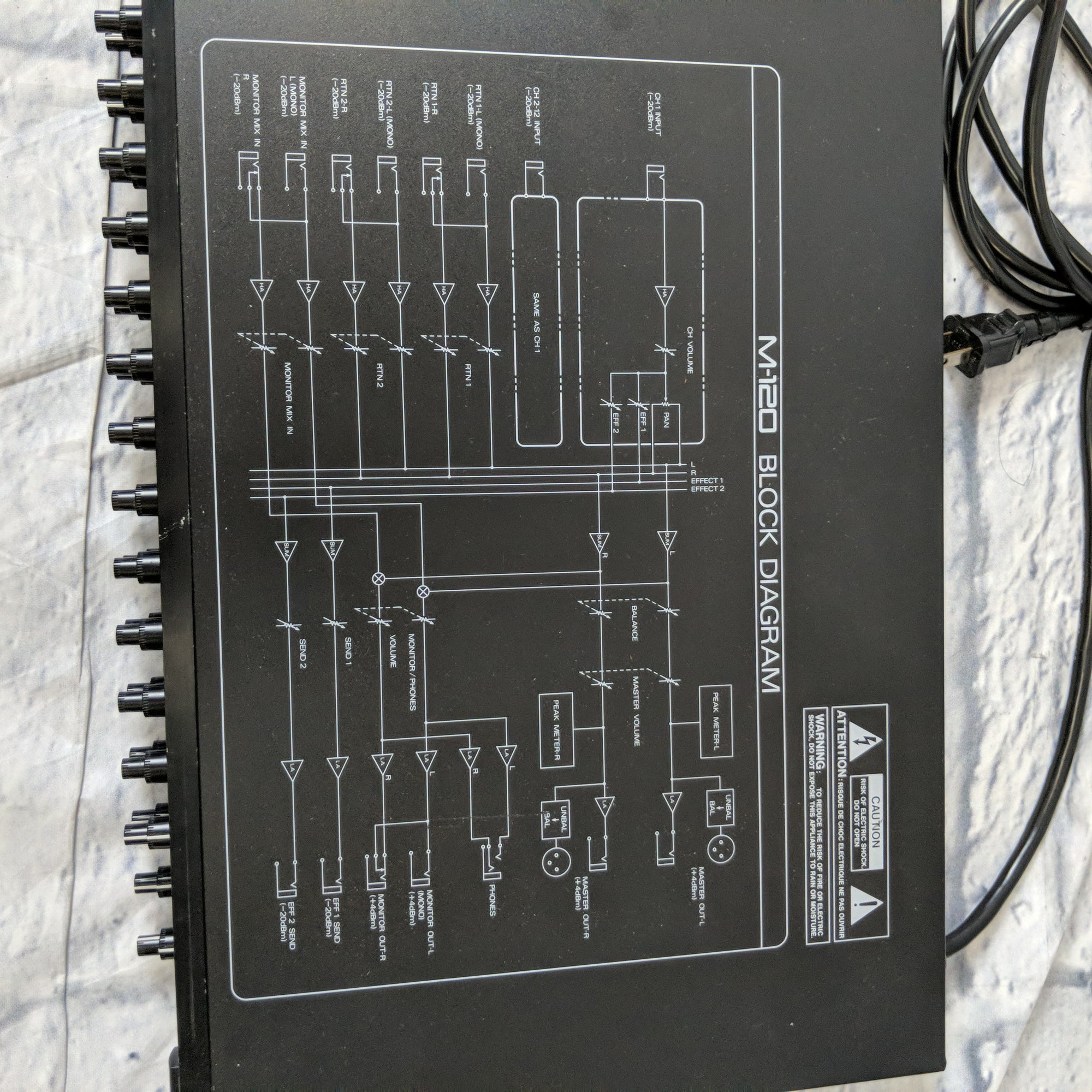 Roland M-120 12-Input Stereo Rack Keyboard Mixer