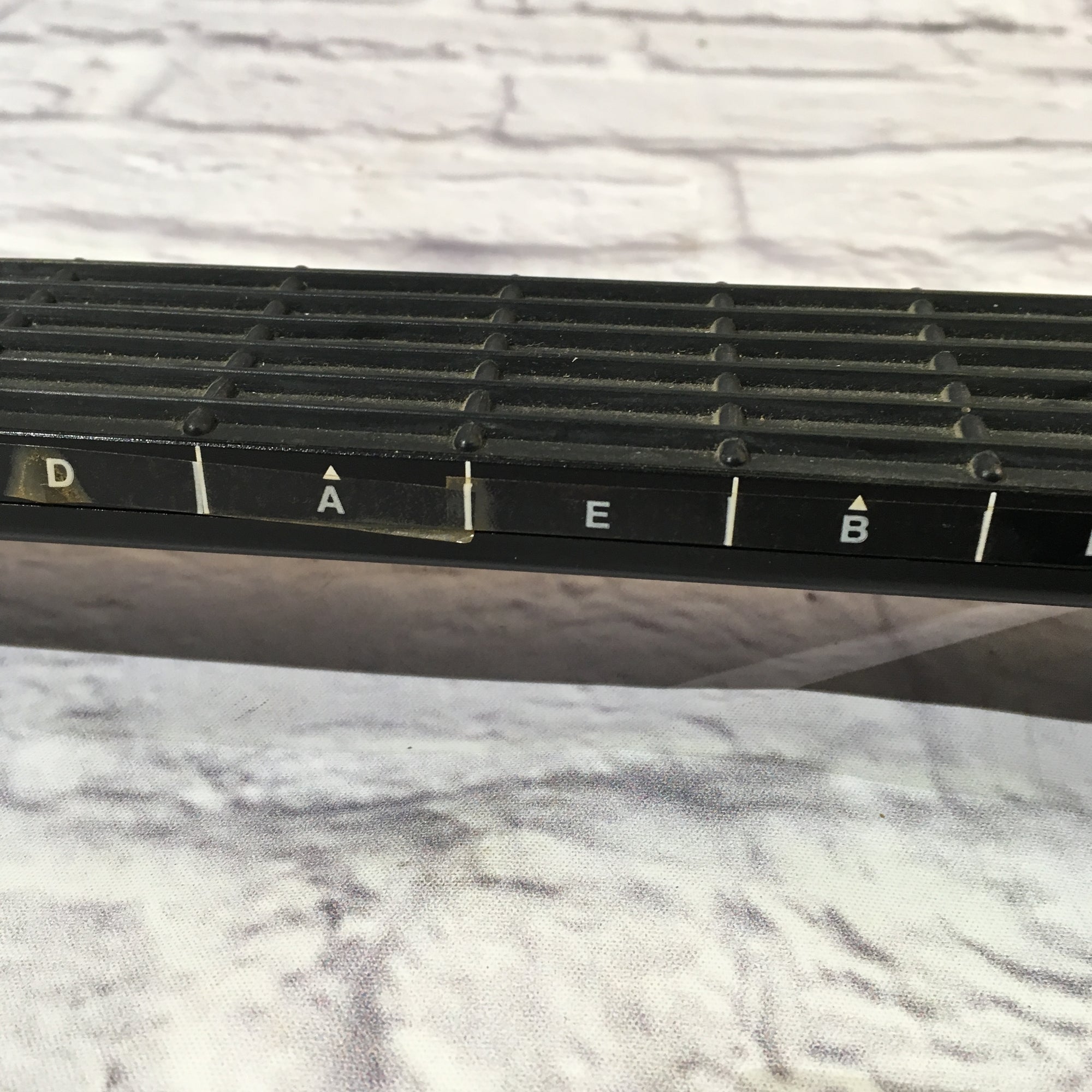 Suzuki XG-1 Unisynth Guitar