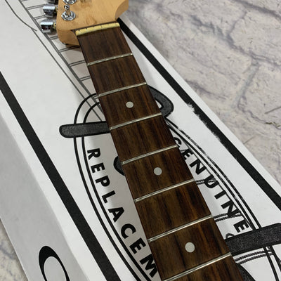 Squier 2009 Crafted by Axl Chinese Strat Neck