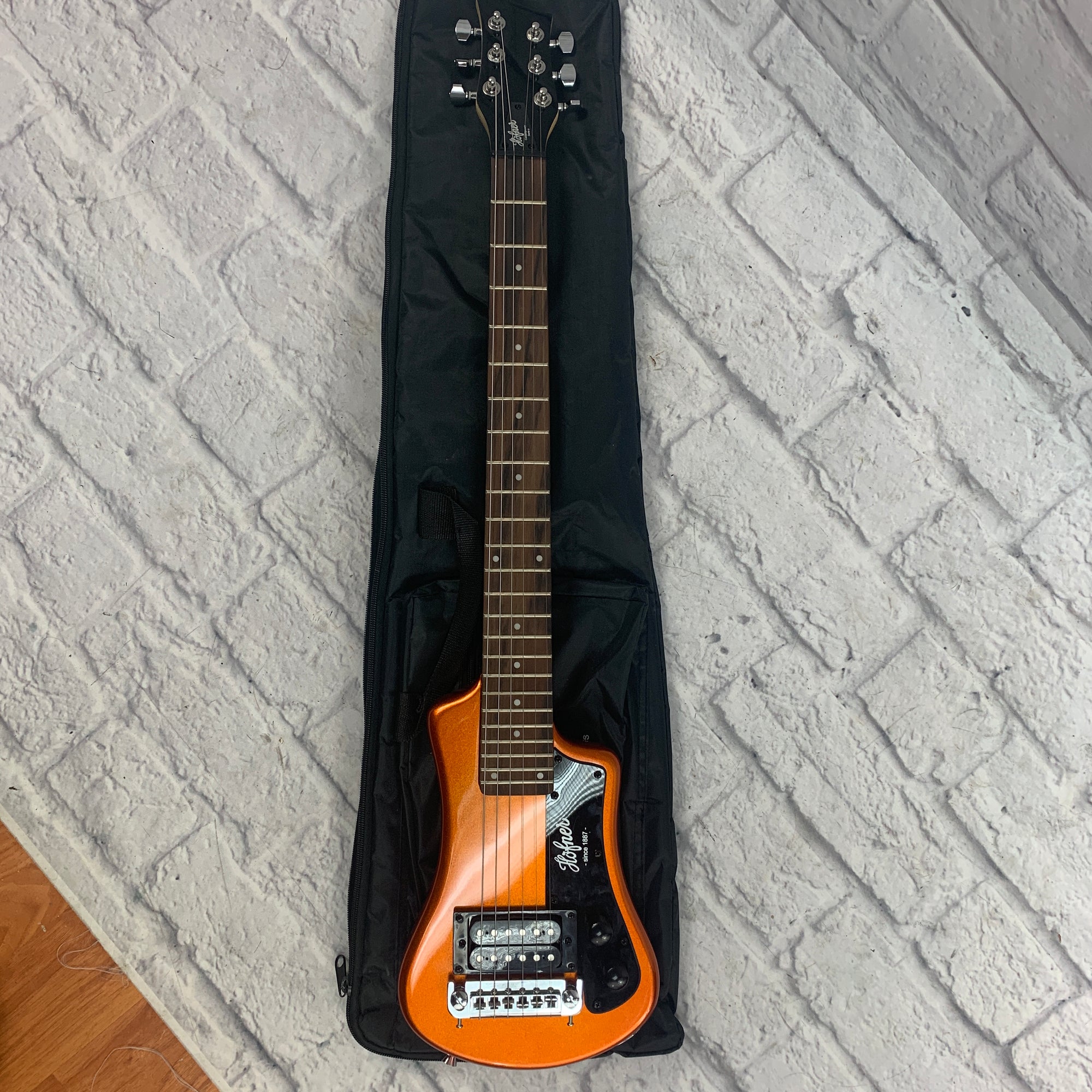 Hofner Shorty Mini Travel Electric Guitar - Evolution Music