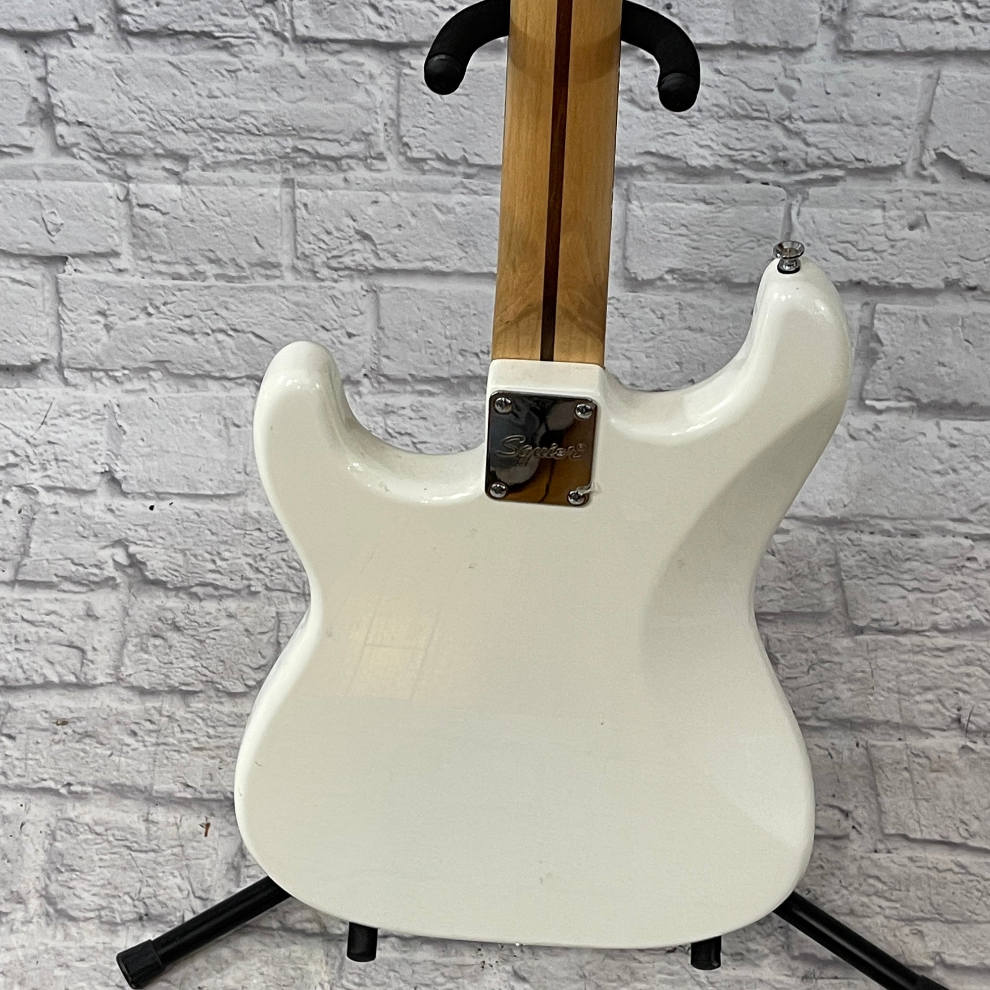 Squier Bullet Strat HSS White Electric Guitar