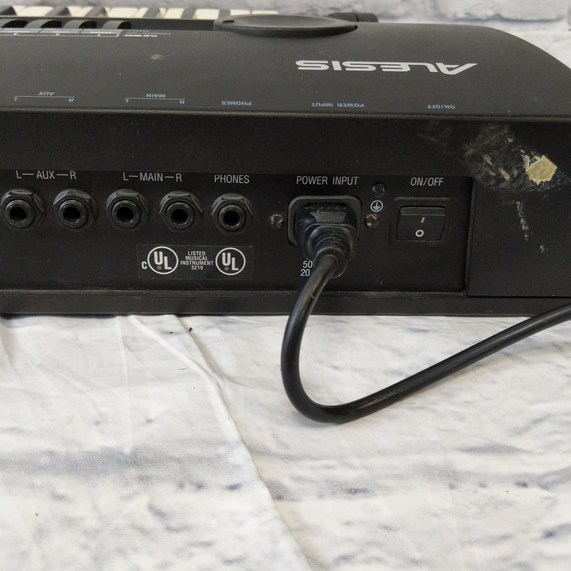 Alesis QuadraSynth Plus Piano Synthesizer