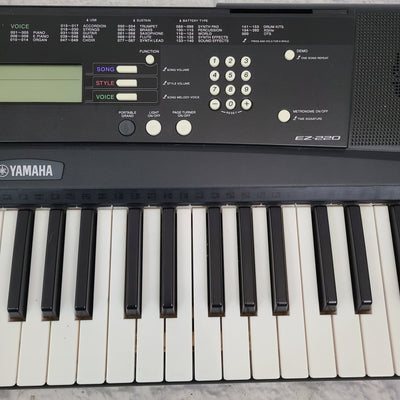 Yamaha EZ-220 61 Key Keyboard