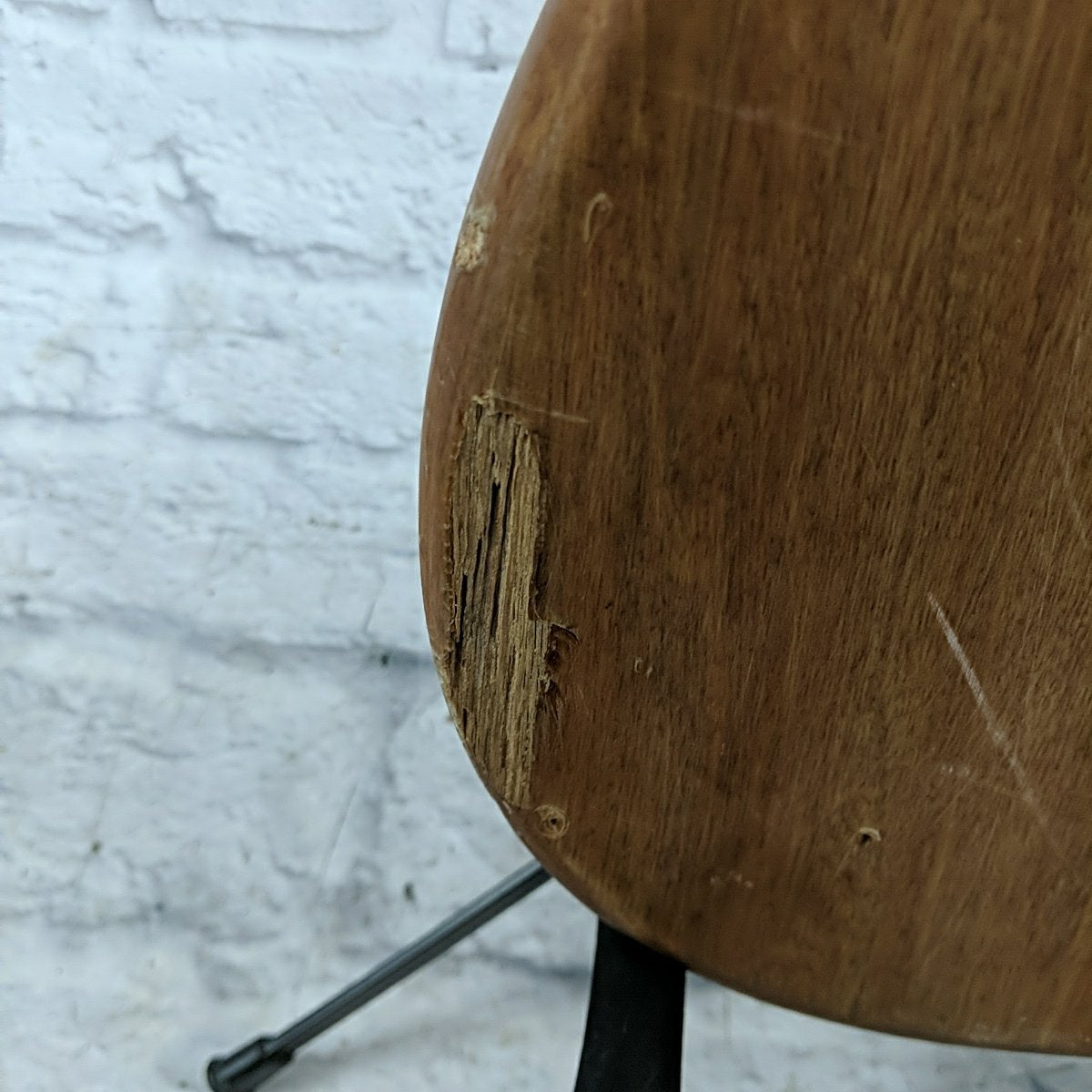 Silvertone Satin Wood Finish 4 String Electric Bass Guitar