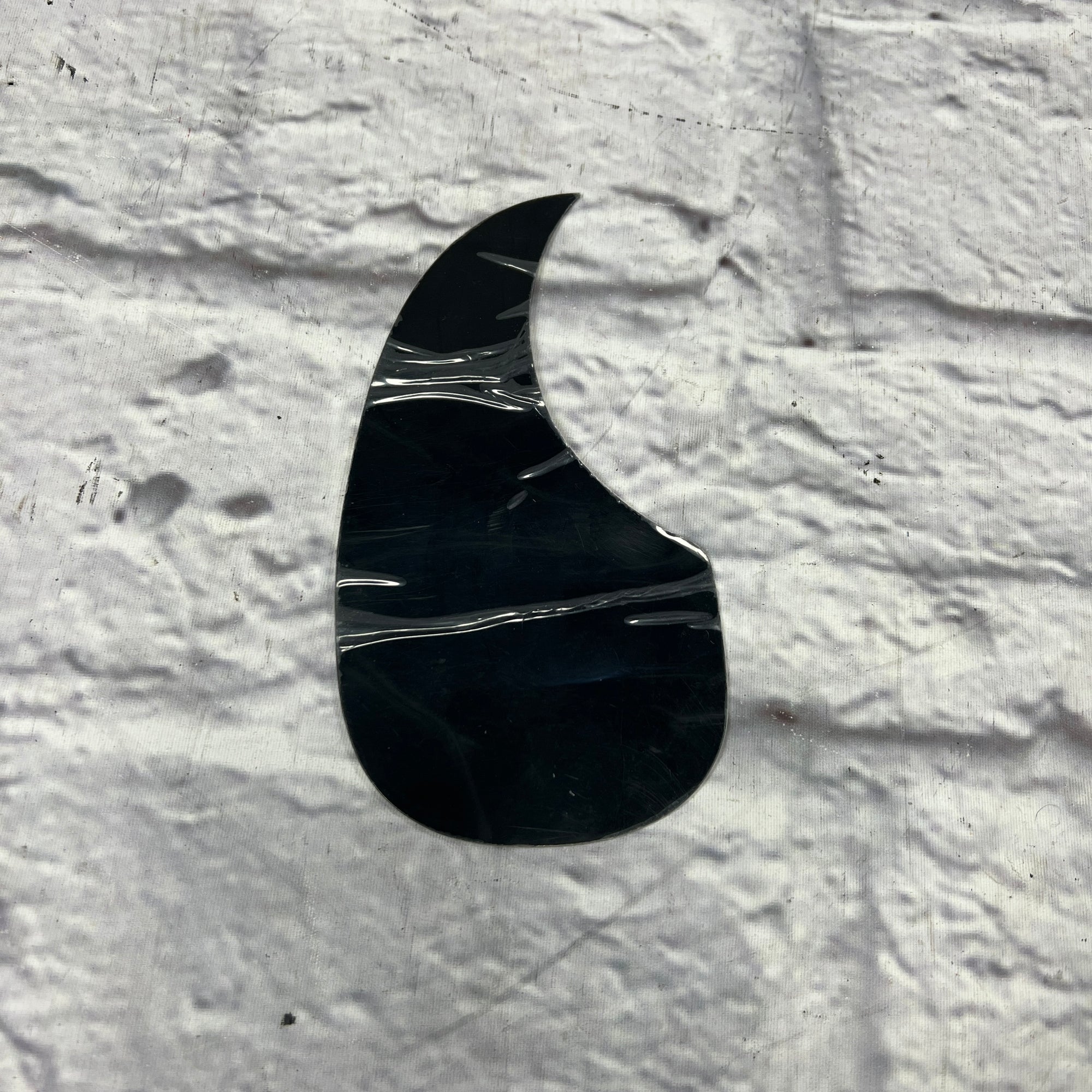 Unknown Left Handed Acoustic Pickguard - Black