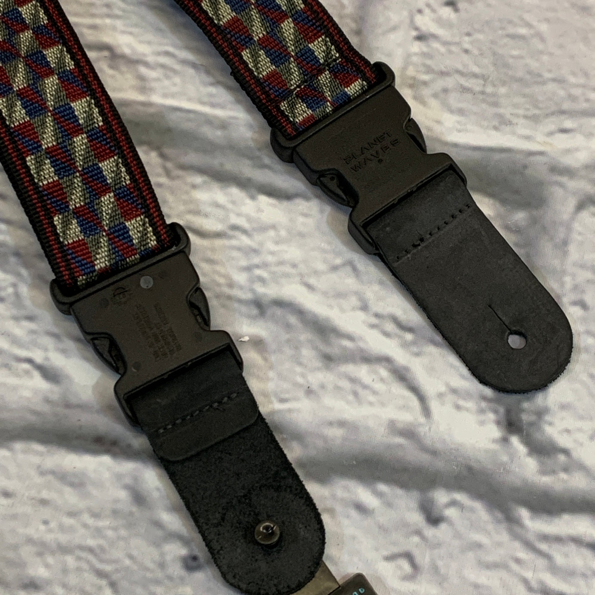 Planet Waves 2.5in Nylon Checkered Guitar Strap