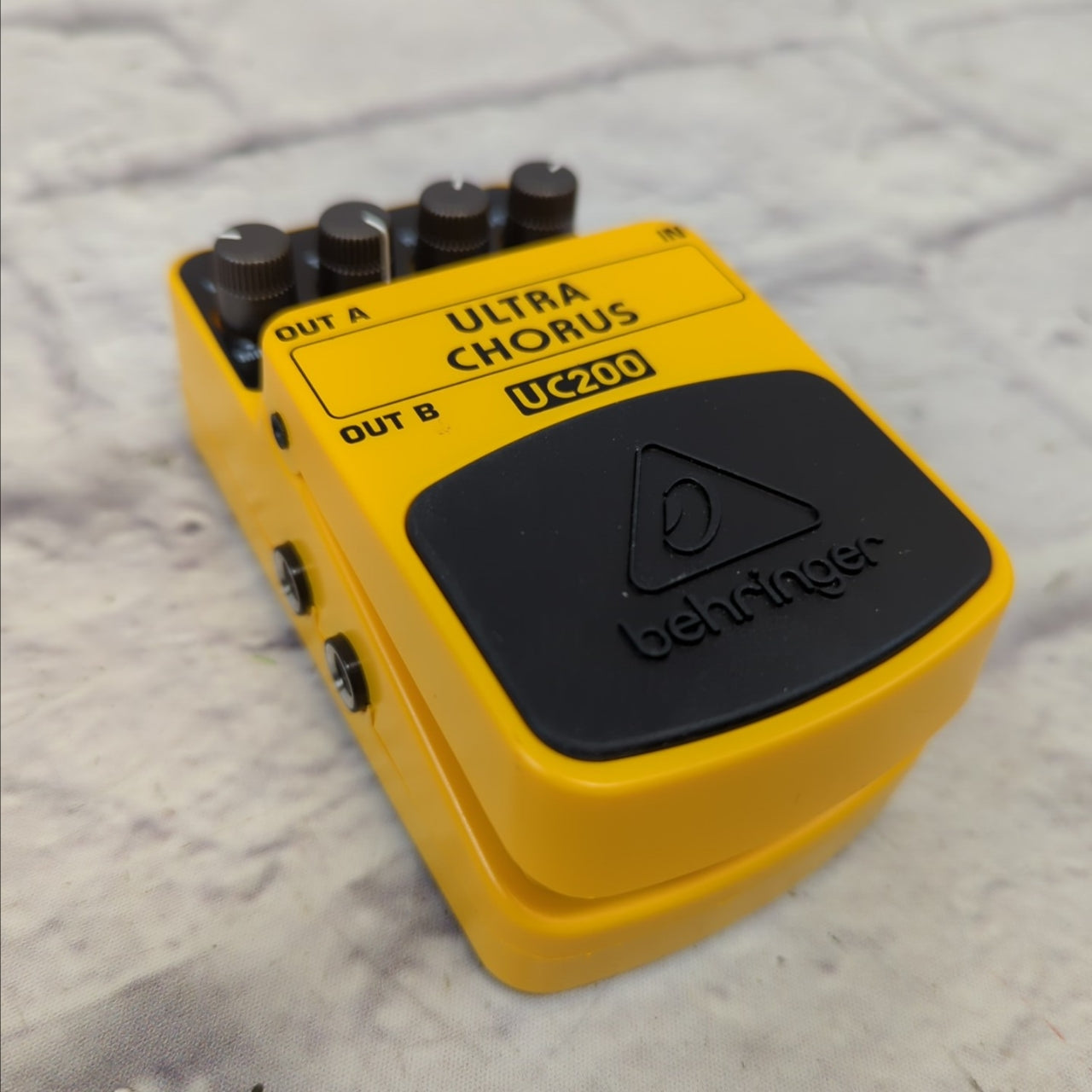 Behringer UC200 Ultra Chorus