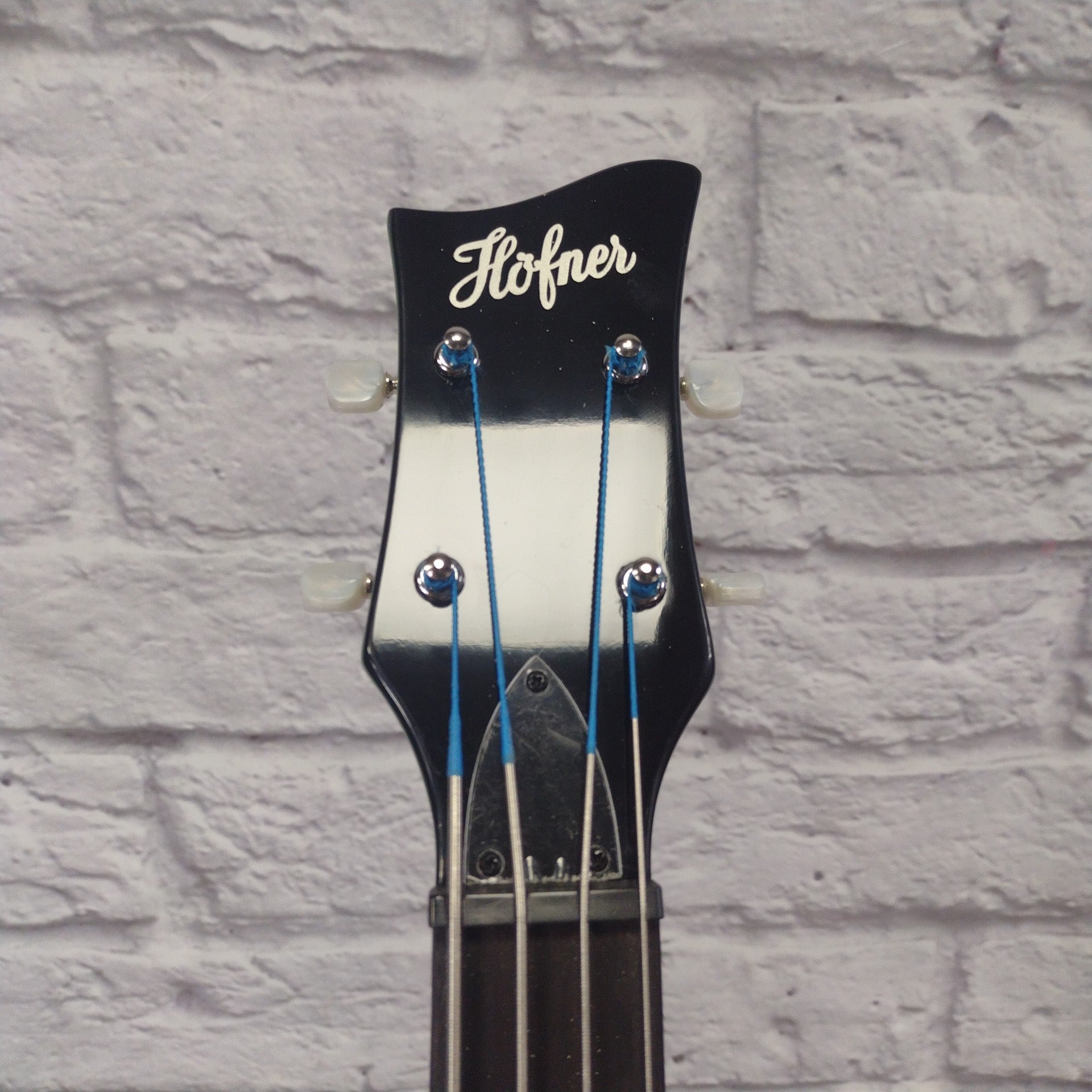 Hofner HI-CB-PE-GR 4 String Club Bass Guitar - Green