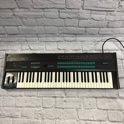 Vintage Yamaha DX7 Digital FM Synthesizer