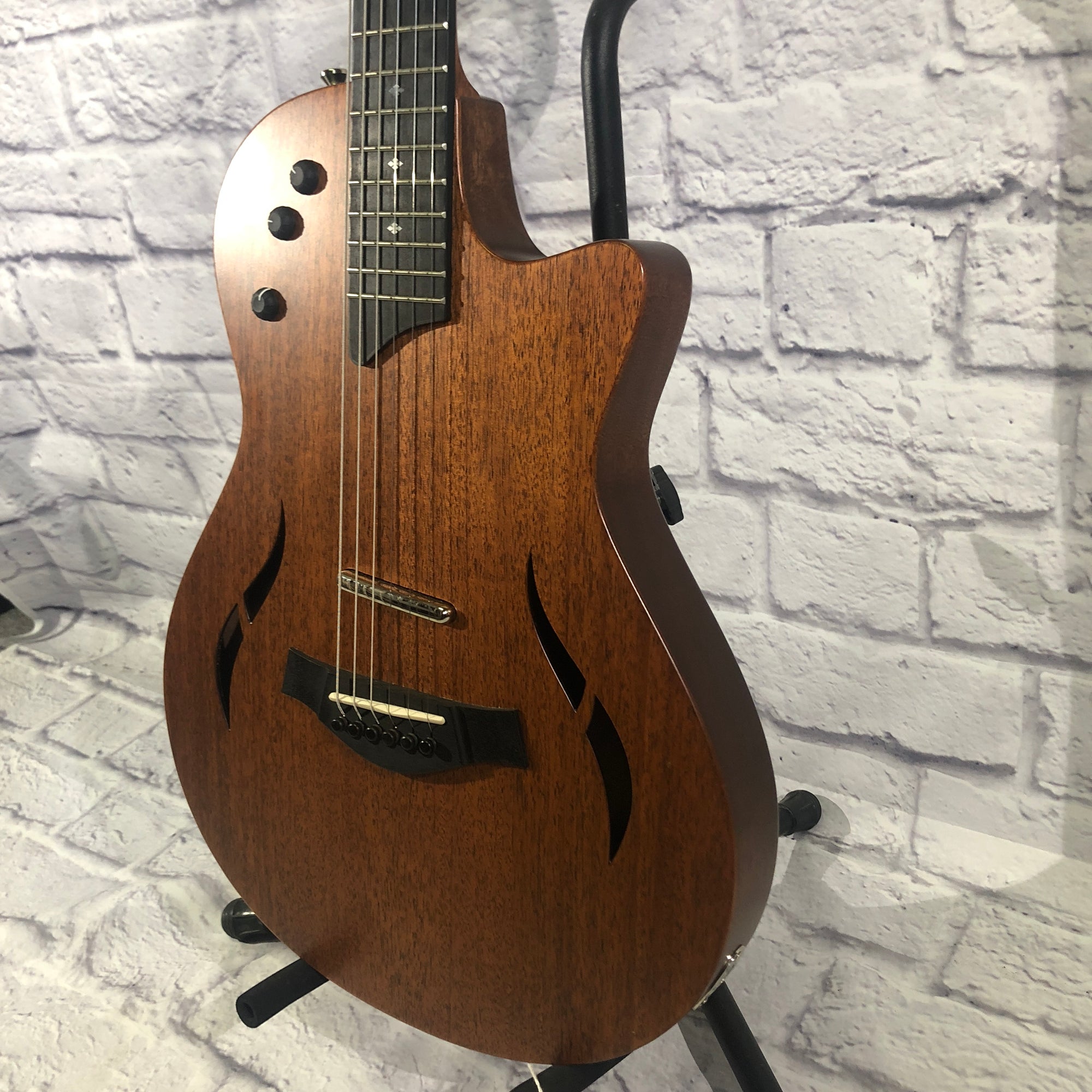 Taylor T5Z Classic Acoustic Electric Guitar