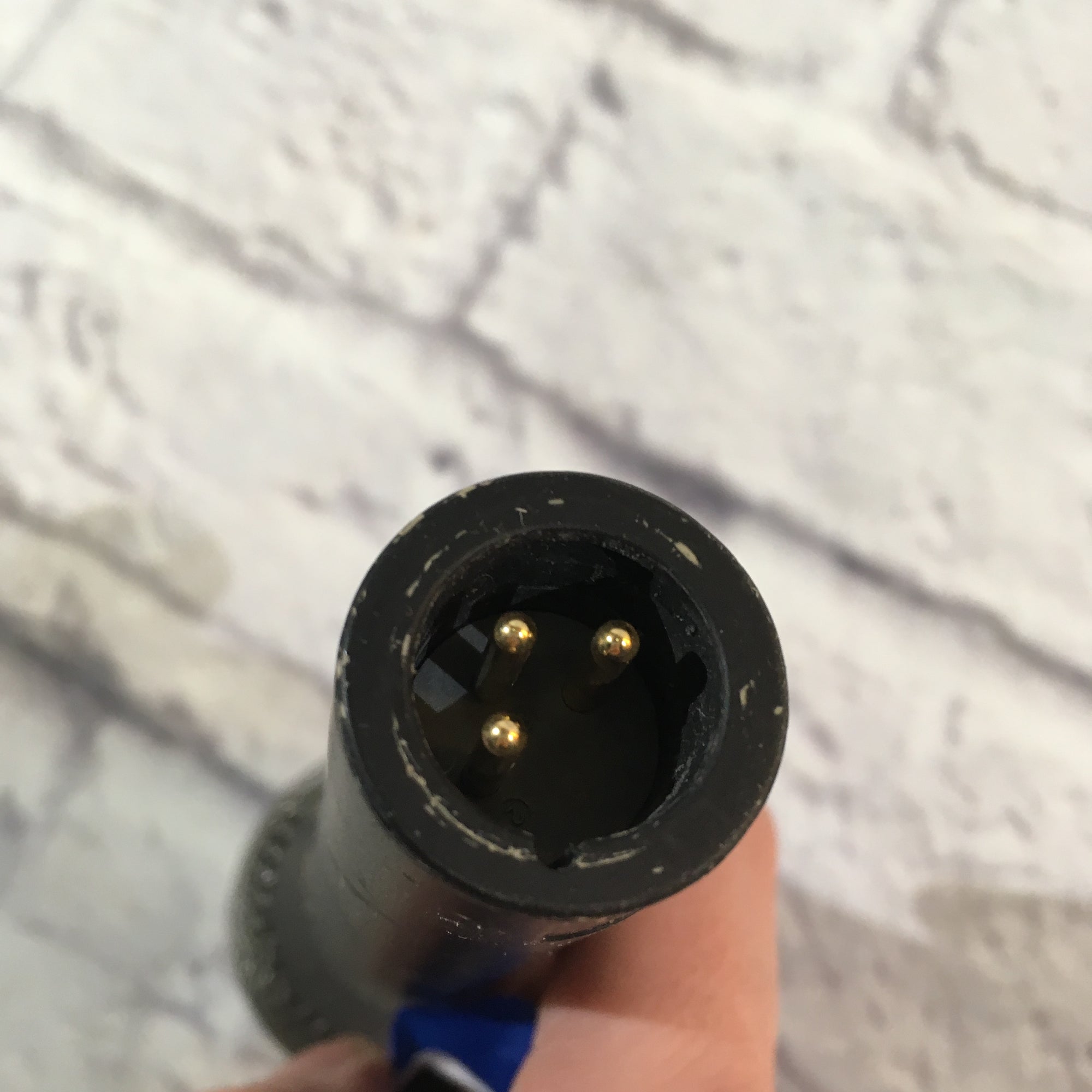 AKG D890 Dynamic Microphone