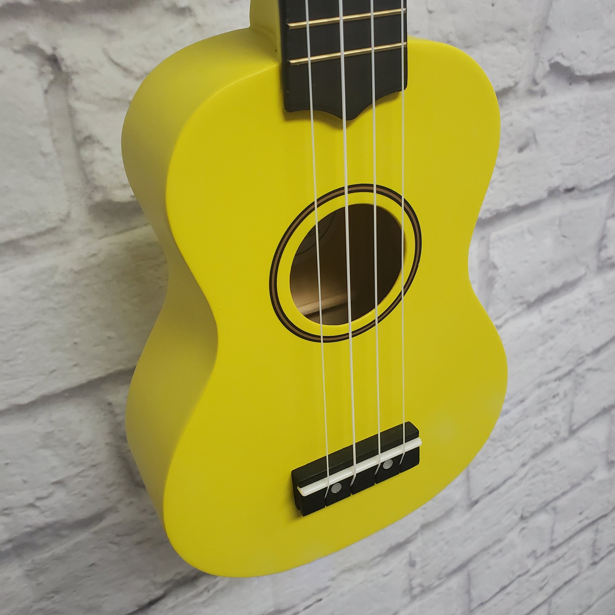 Panda Ukulele Yellow