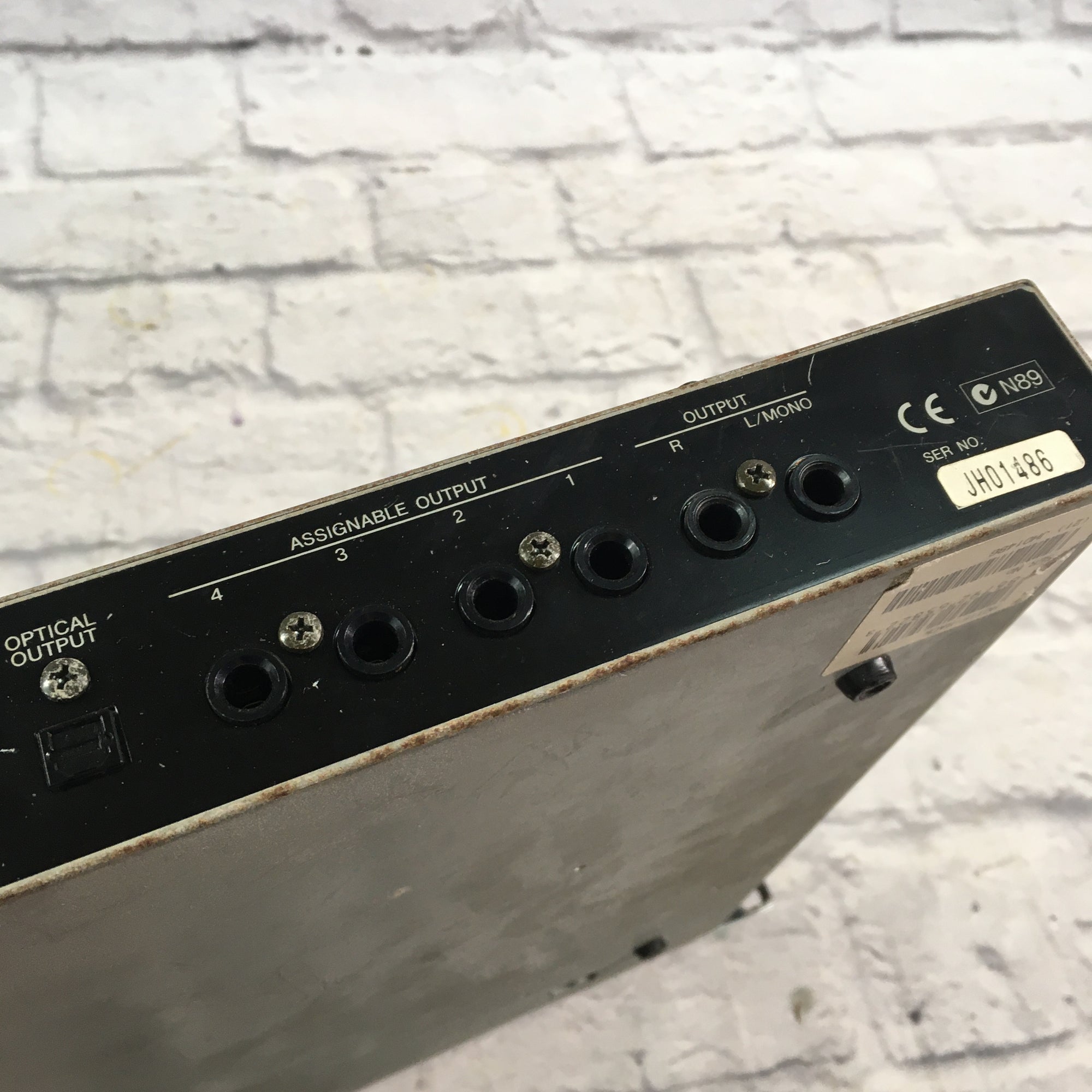 Yamaha Motif Rack Synthesizer with Power Supply