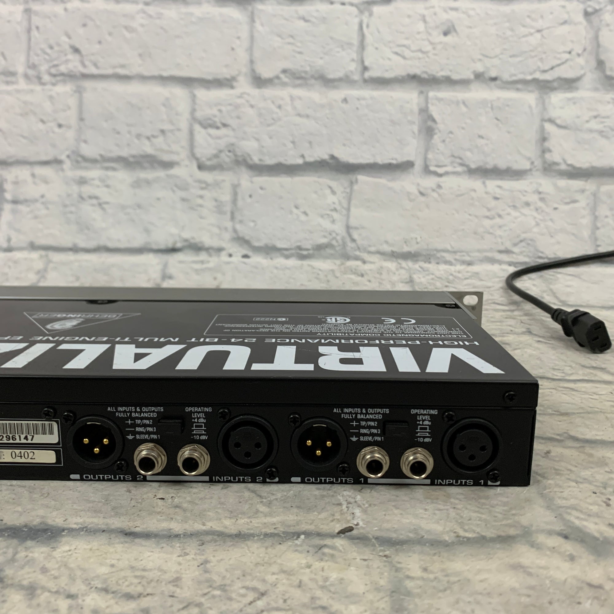 Behringer DSP2024P Virtualizer Pro Multi Effects Unit - Evolution Music