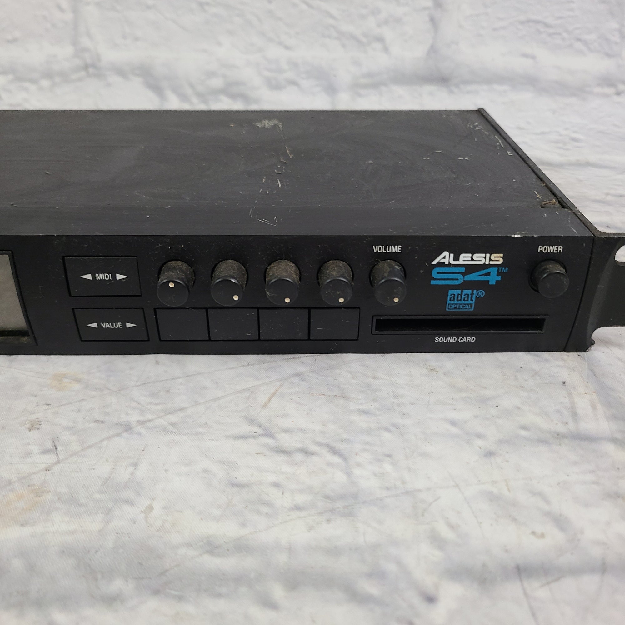Alesis Quadrasynth S4 Rackmount Synth (no power supply)