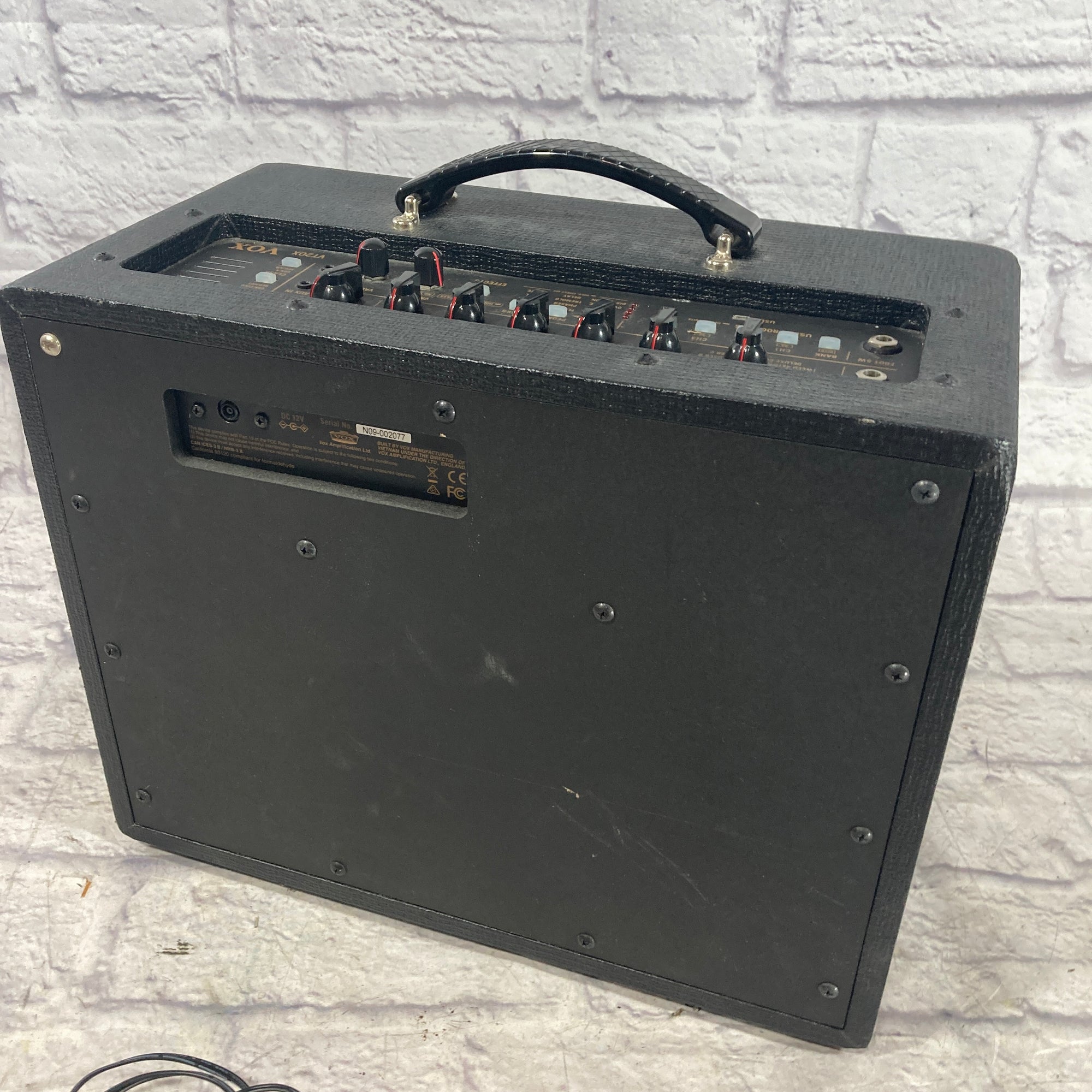 Vox VT20X Guitar Combo Amp w/ Power Supply - Evolution Music