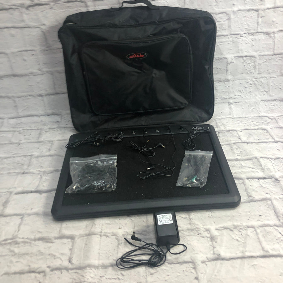 SKB PS8 Powered Pedal Board