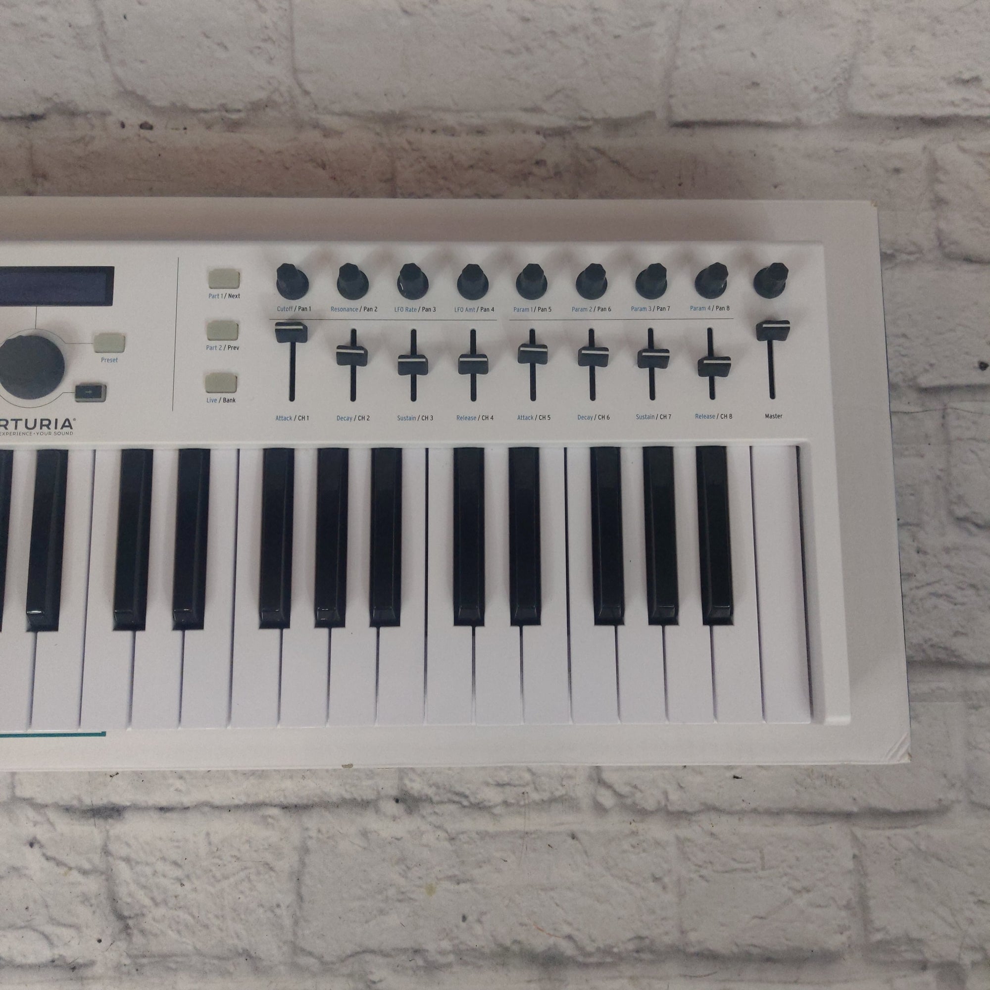 Arturia Keylab Essential 49 Midi Keyboard