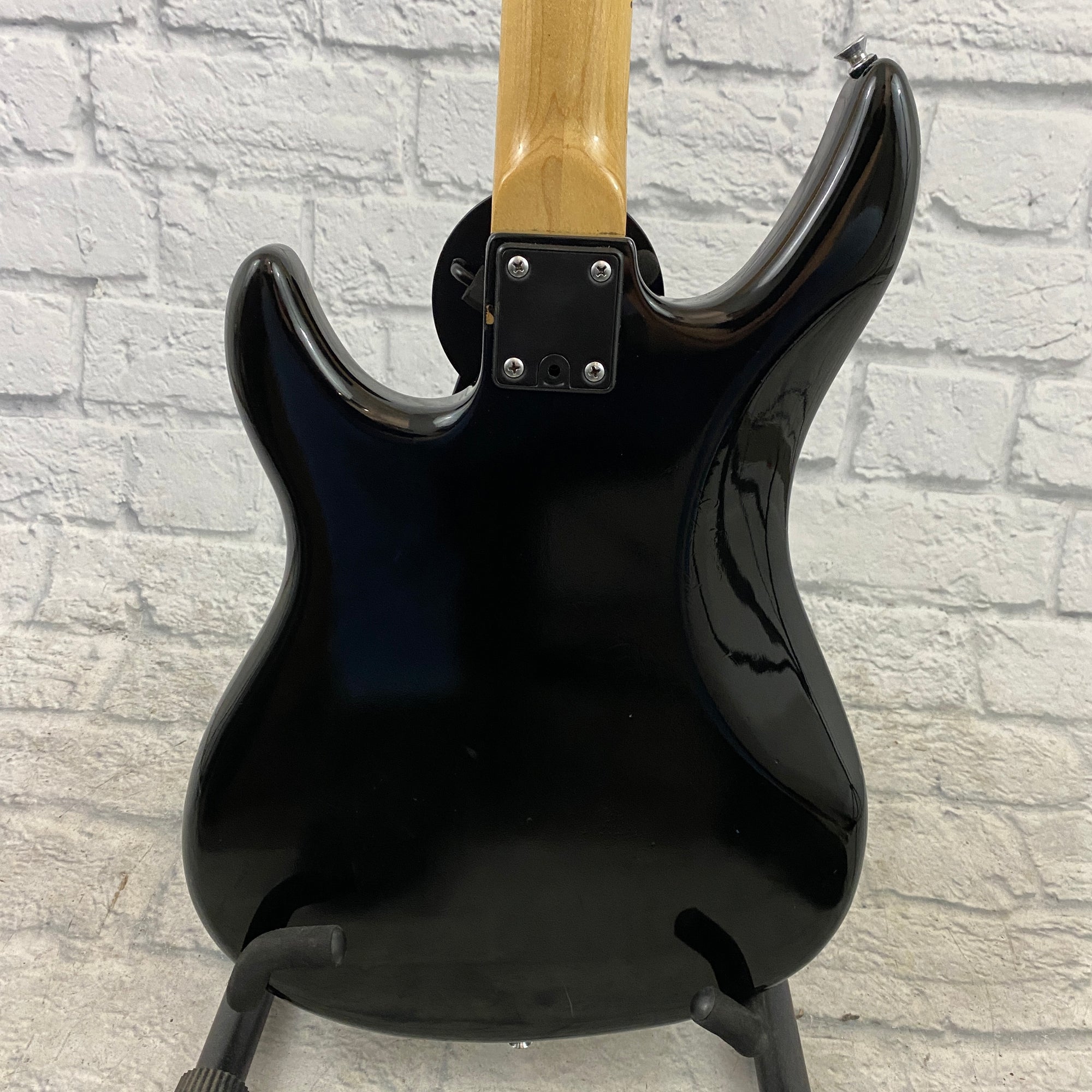 Peavey 1980s Predator Electric Guitar w/ Hardshell Case