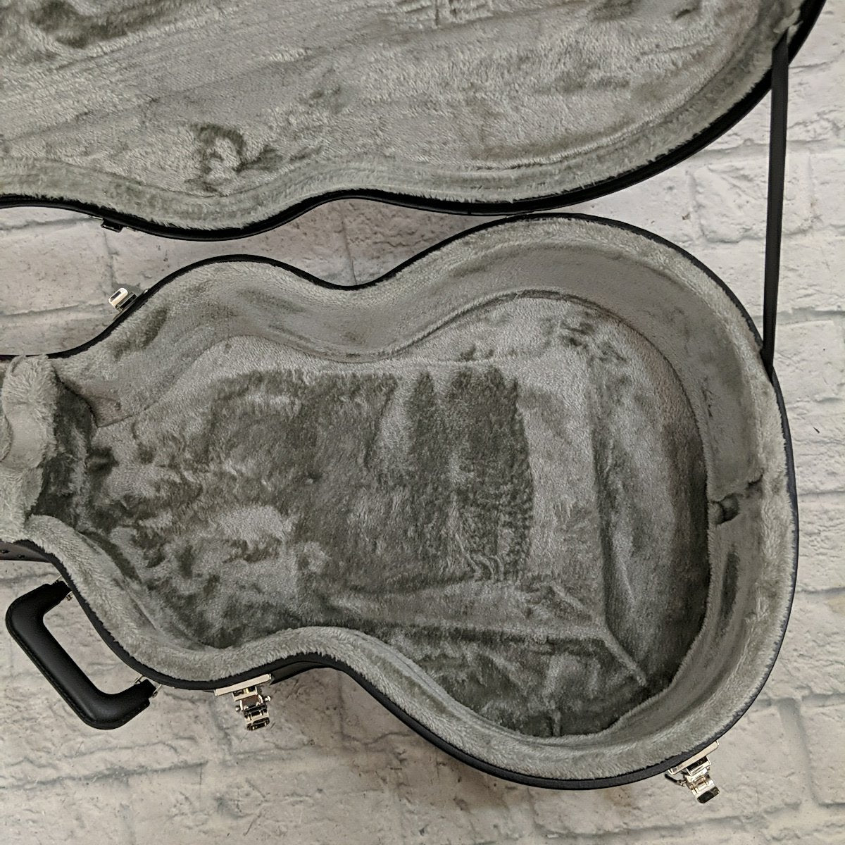 Takamine CTAKGCWN G-Series Dreadnought Hardshell Case