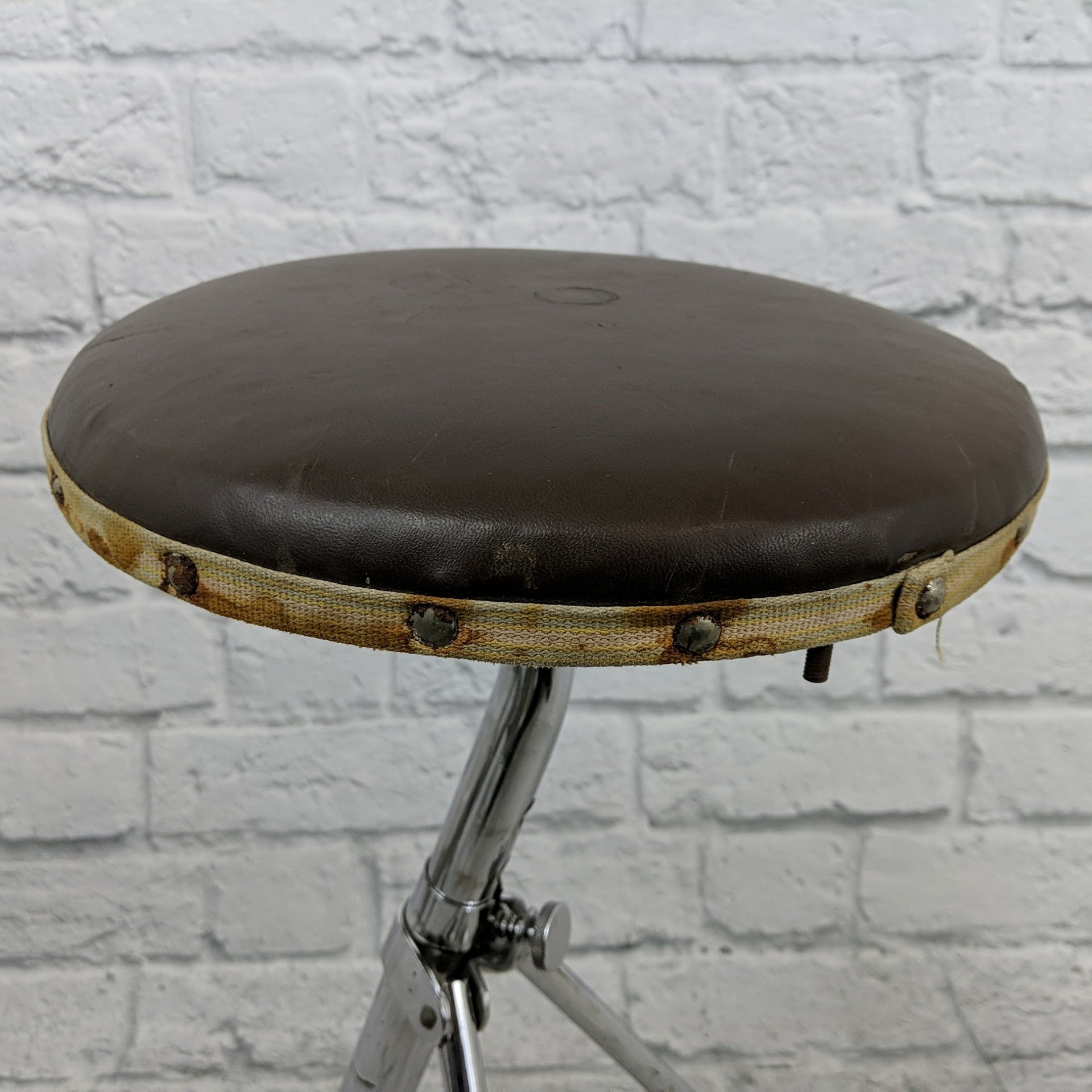 Vintage Slingerland Throne