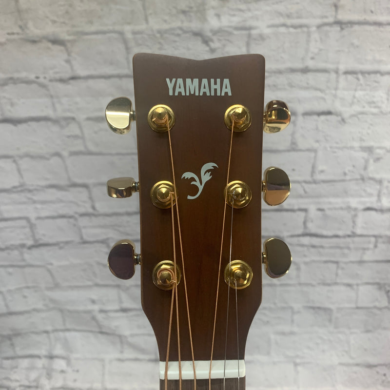Yamaha F335 Dreadnought Acoustic Guitar - Evolution Music