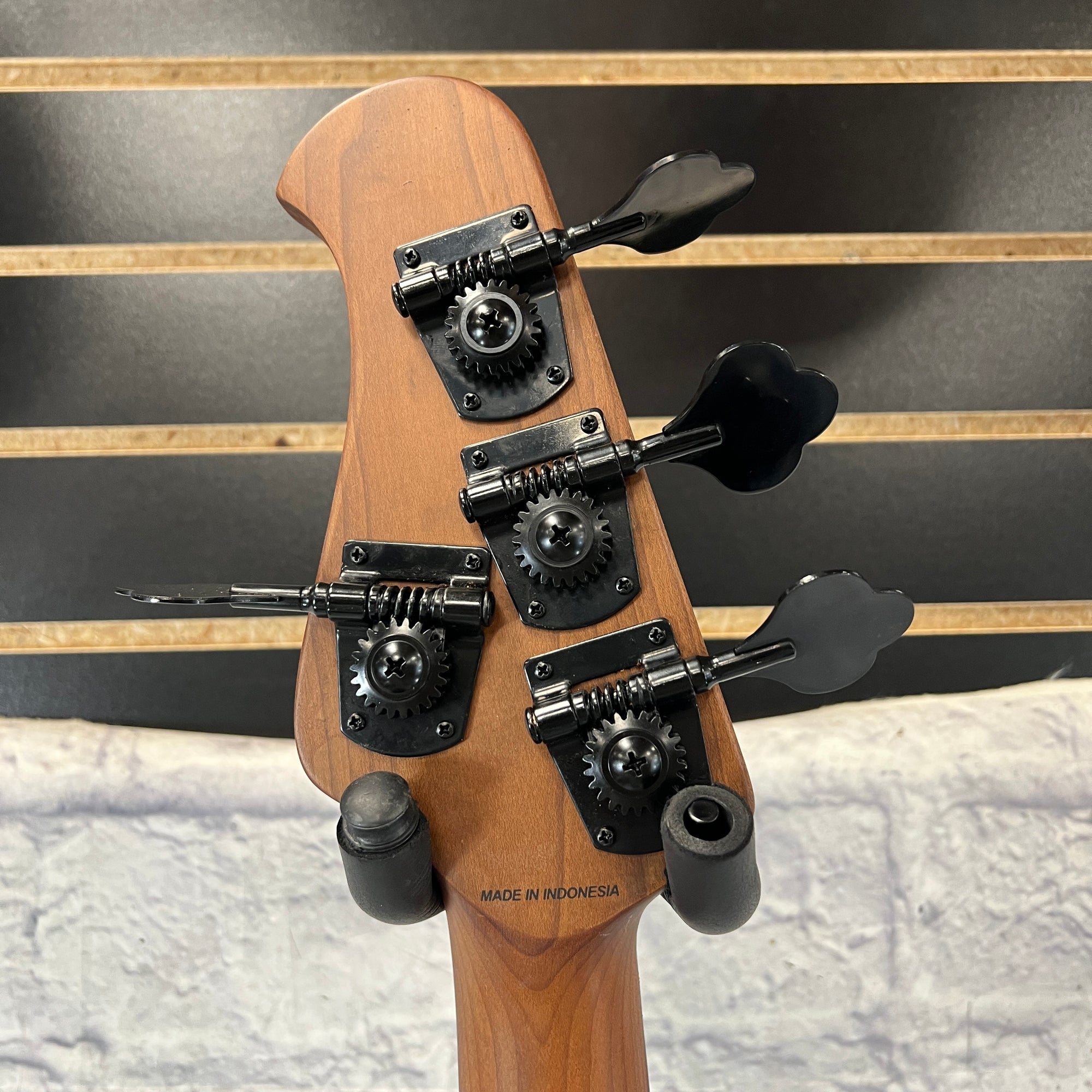 Sterling Stingray Ray34 PB R2 w/ Bag 4 String Bass Guitar