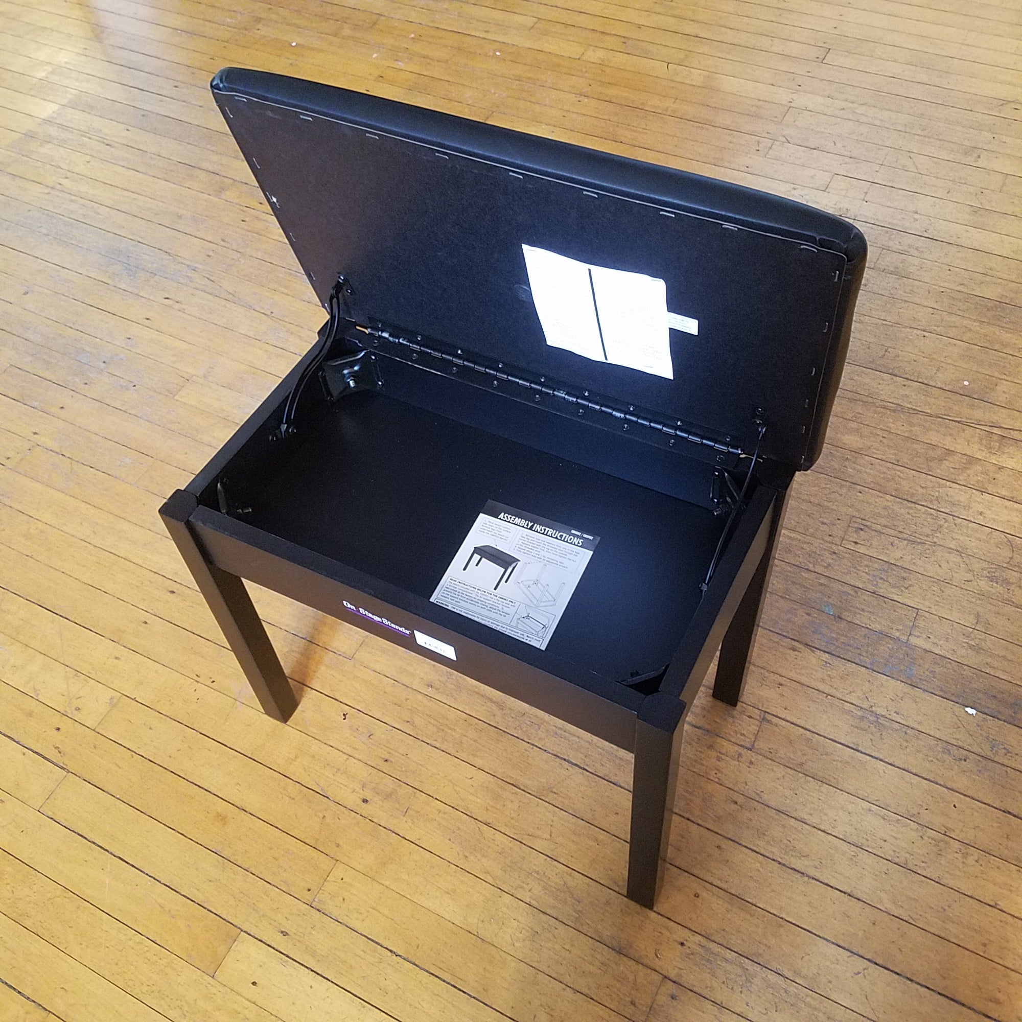 On-Stage Fliptop Style Keyboard and Piano Bench KB8902B