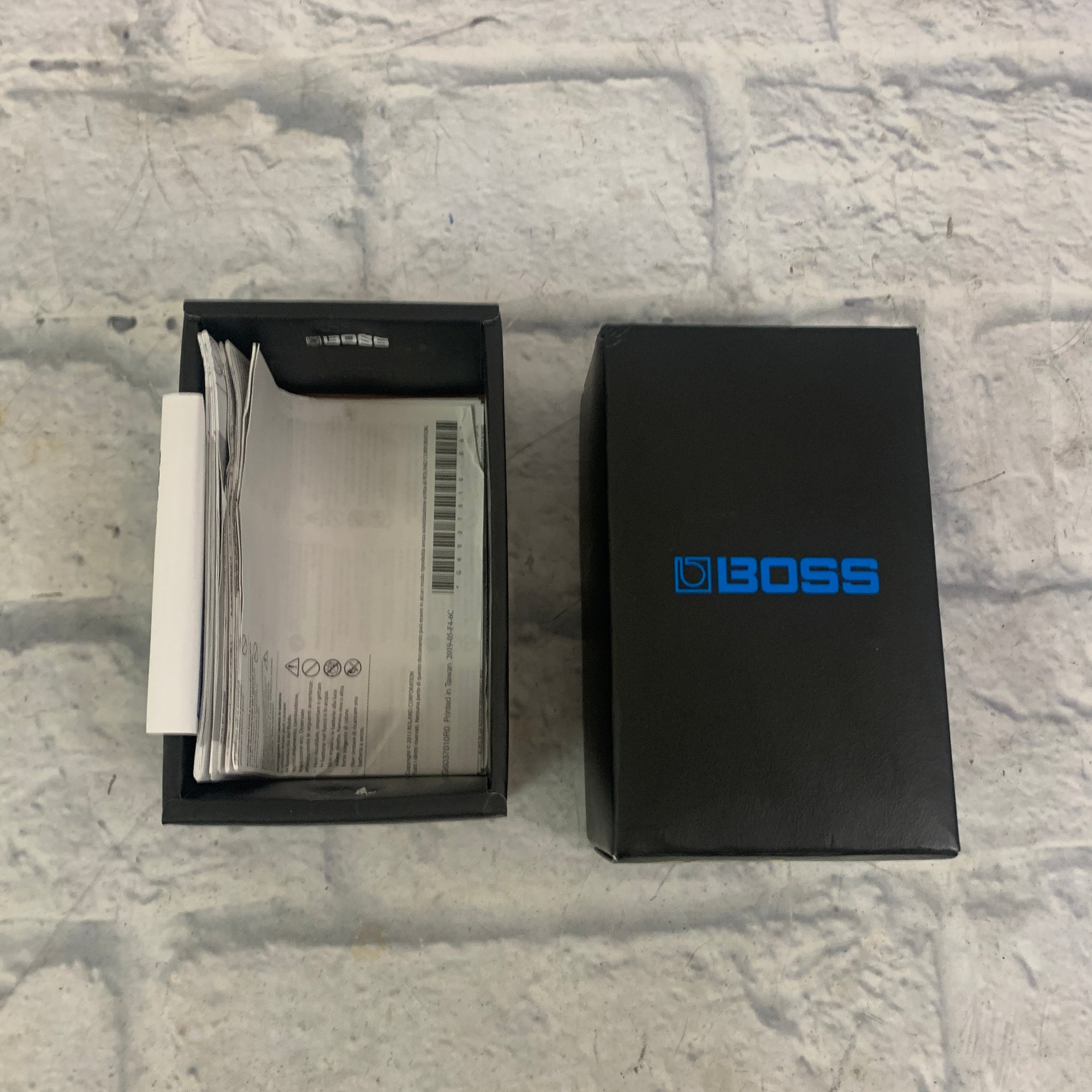 Boss SD-1 Super Overdrive w/ box