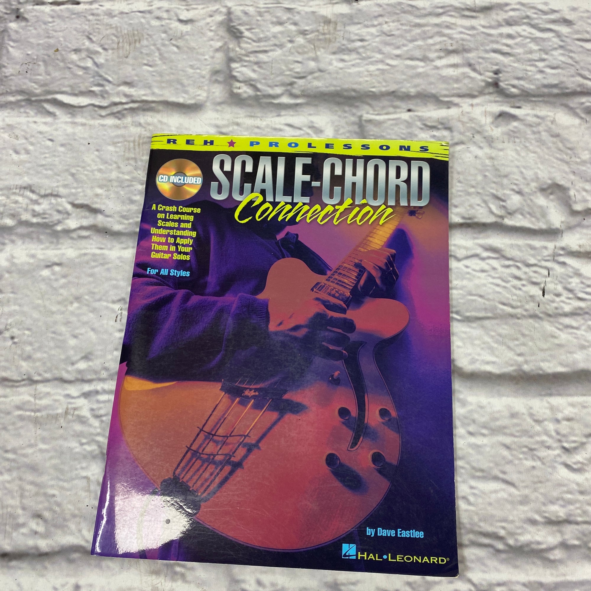 Hal Leonard REH Pro Lessons Scale-Chord Connection Guitar Book