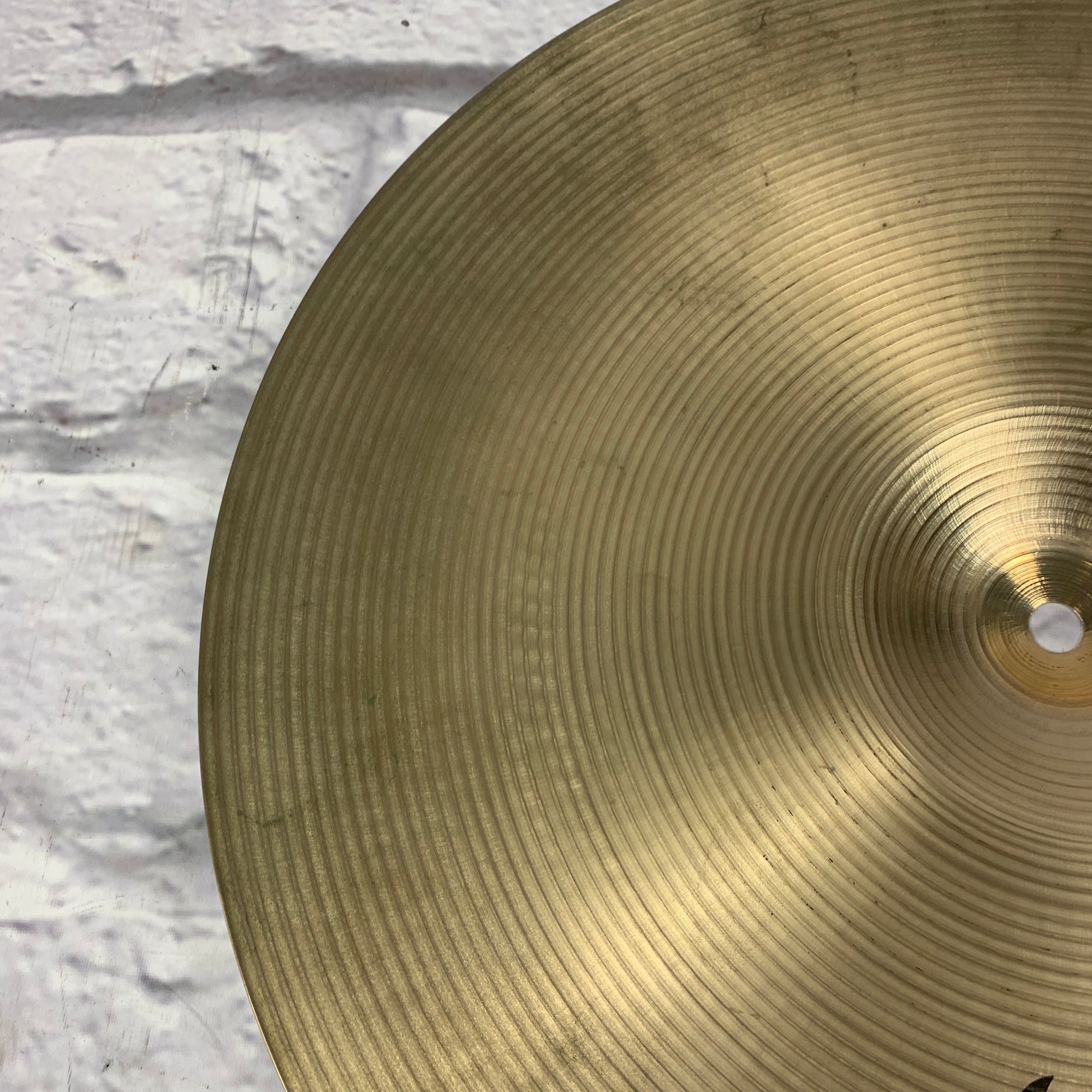 1995 Zildjian 16" Medium Crash Crash Cymbal