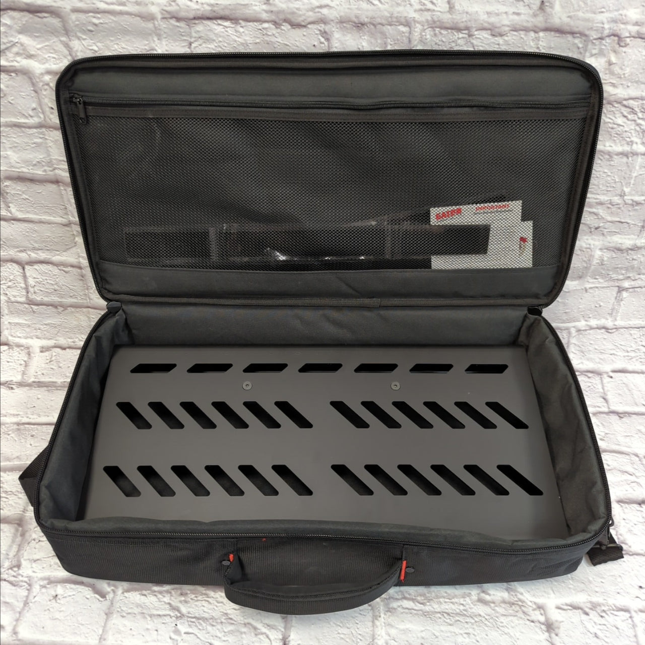 Gator Pedalboard w/ Bag