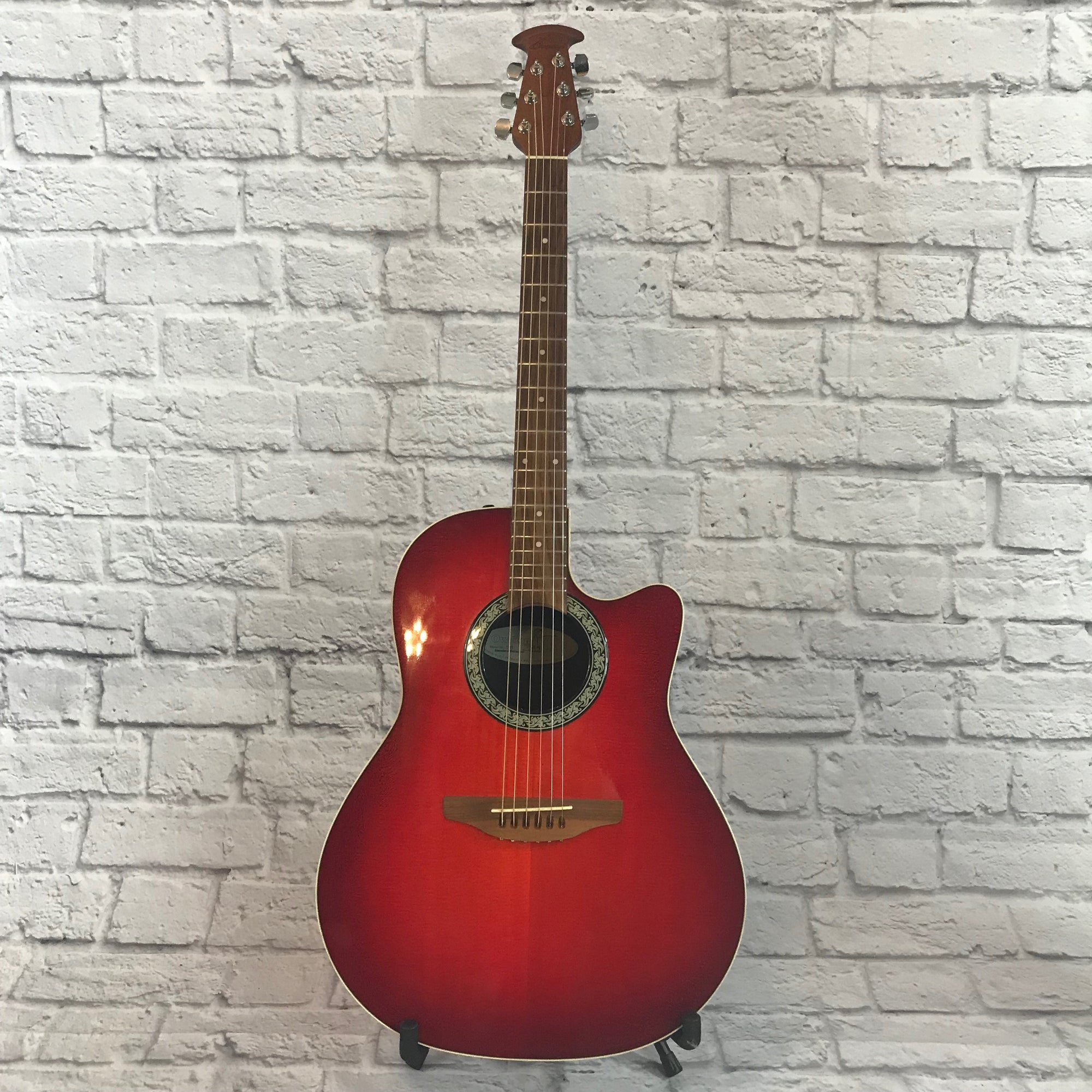 Ovation 1761 Standard Balladeer Acoustic Guitar Wine Red
