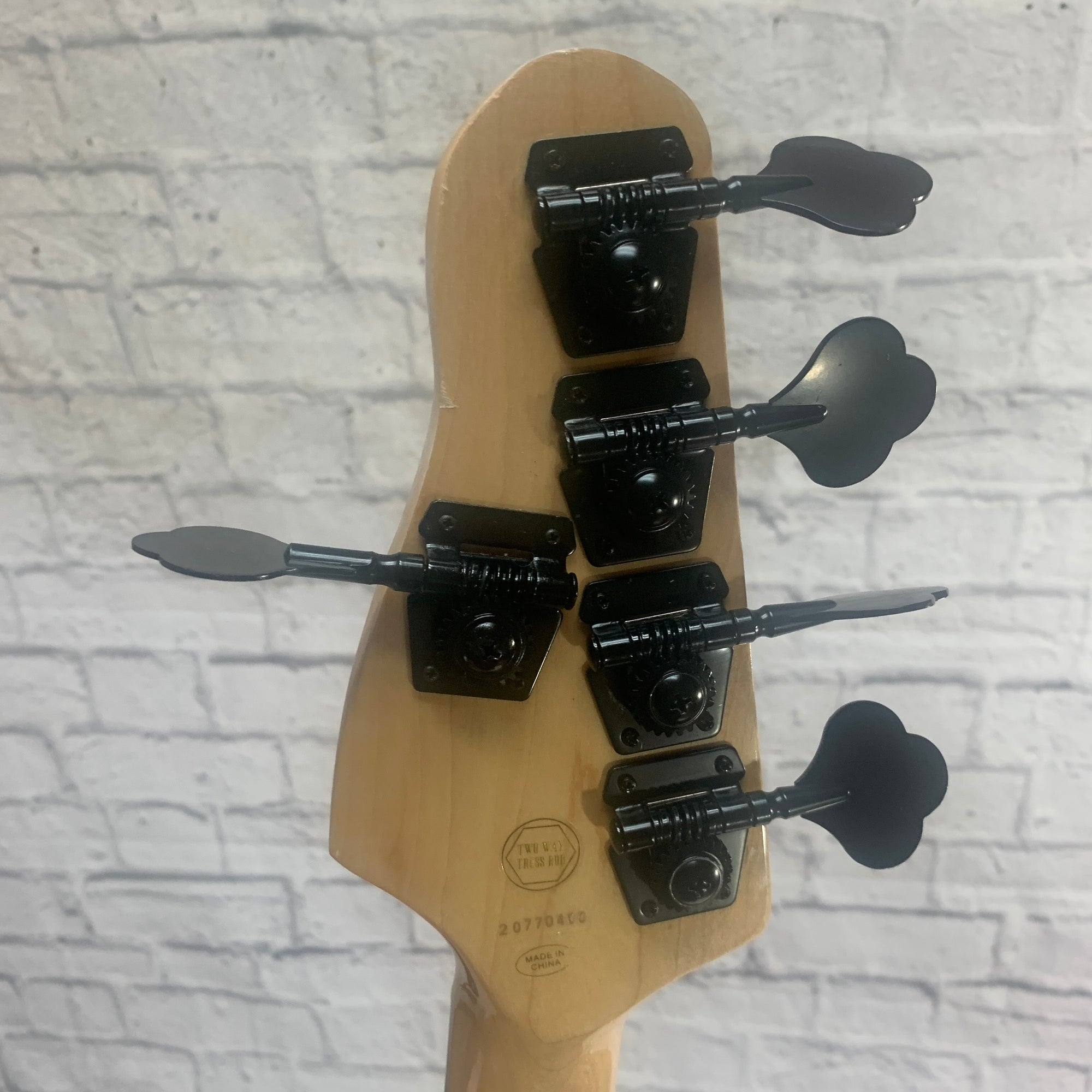 SX Ursa 2 5 String J Bass