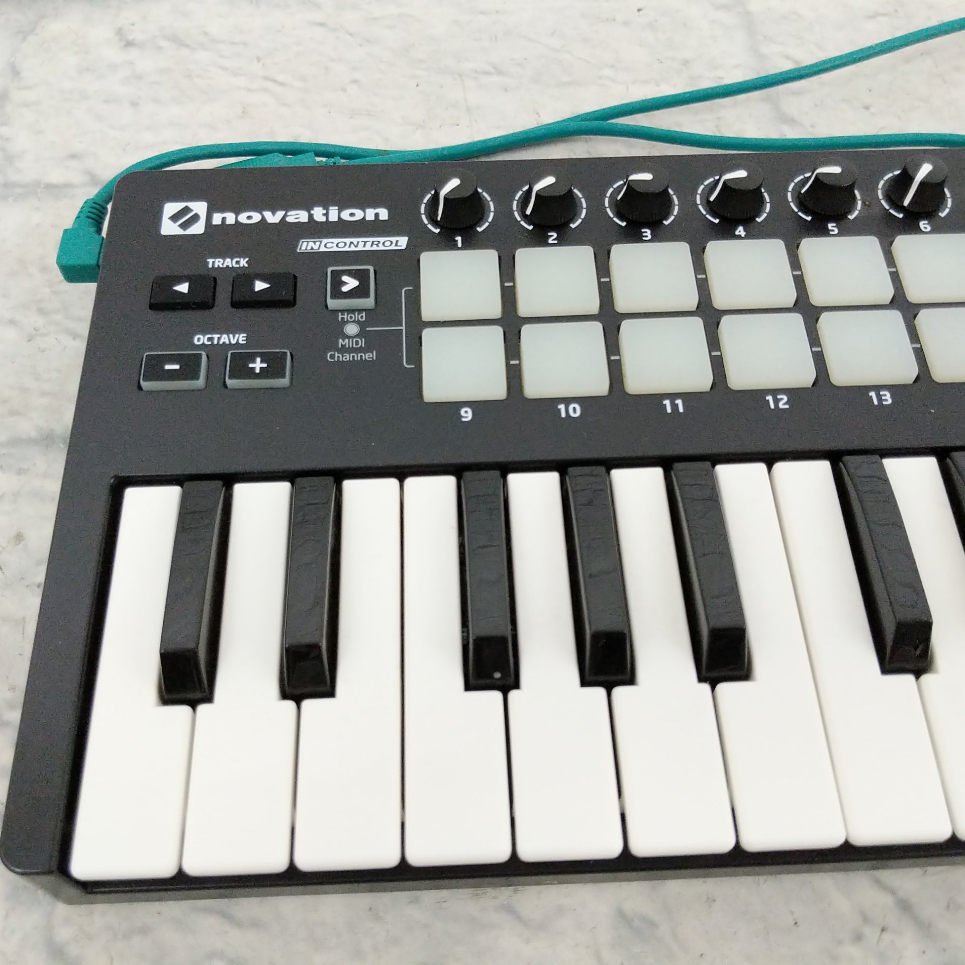 Novation Launch Key Mini