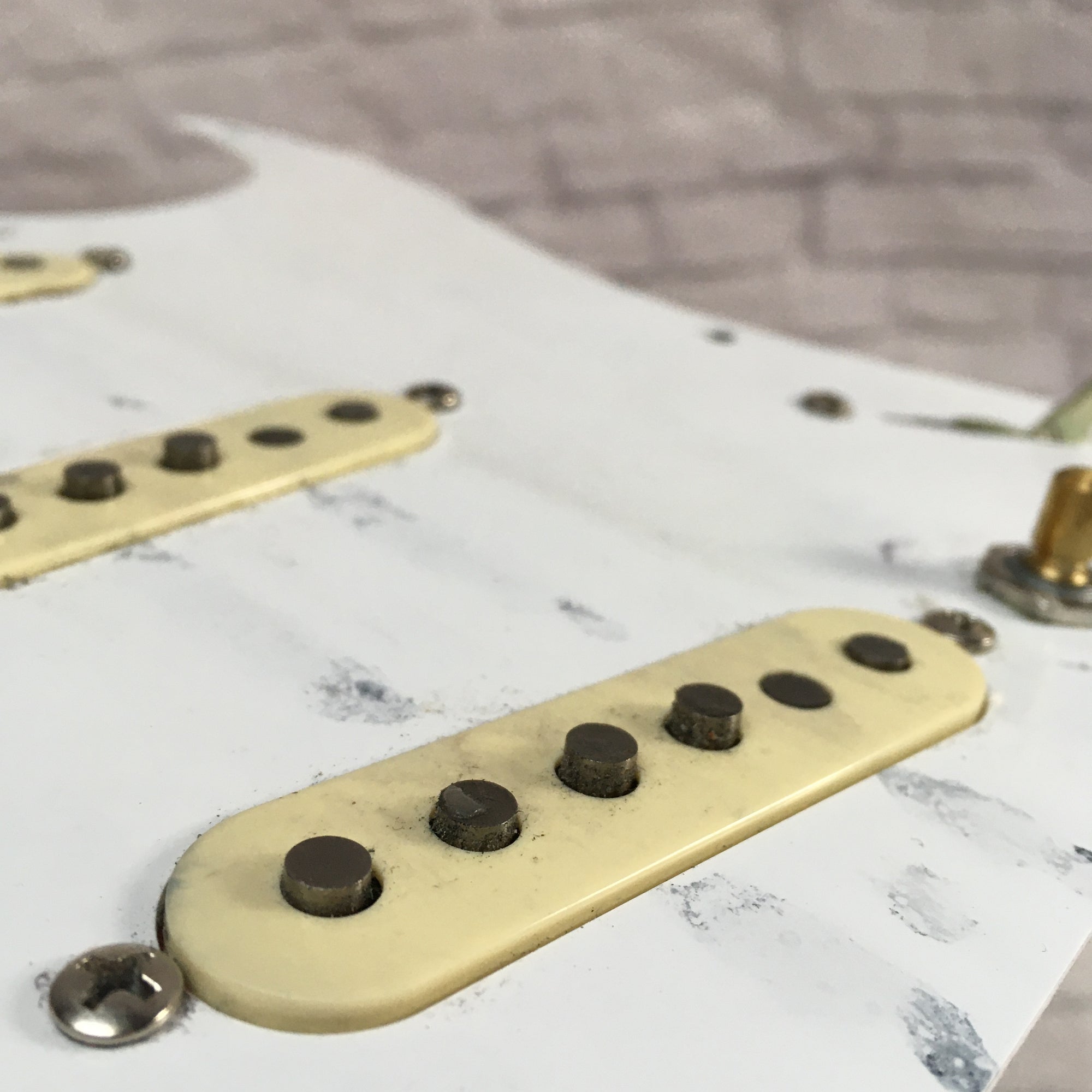 Fender MIM Reissue 50s Stratocasater Loaded Pickguard