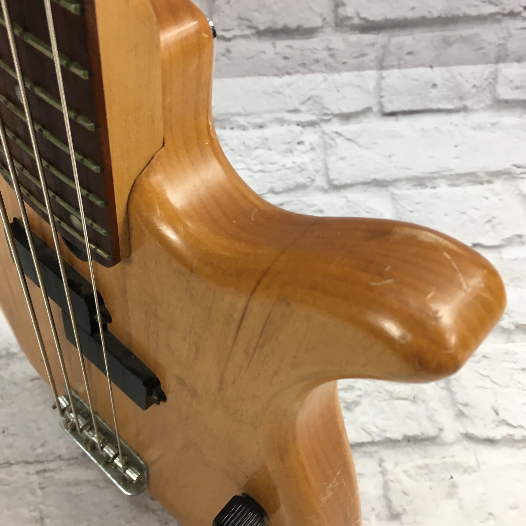 Yamaha RBX-260 4 String Bass Guitar - Evolution Music