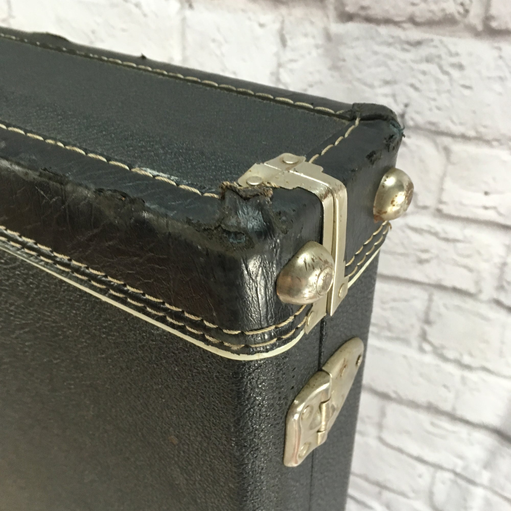 Unknown Hard Shell Bass Case