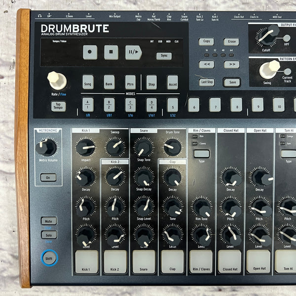 Arturia DrumBrute Electric Drum Machine Evolution Music