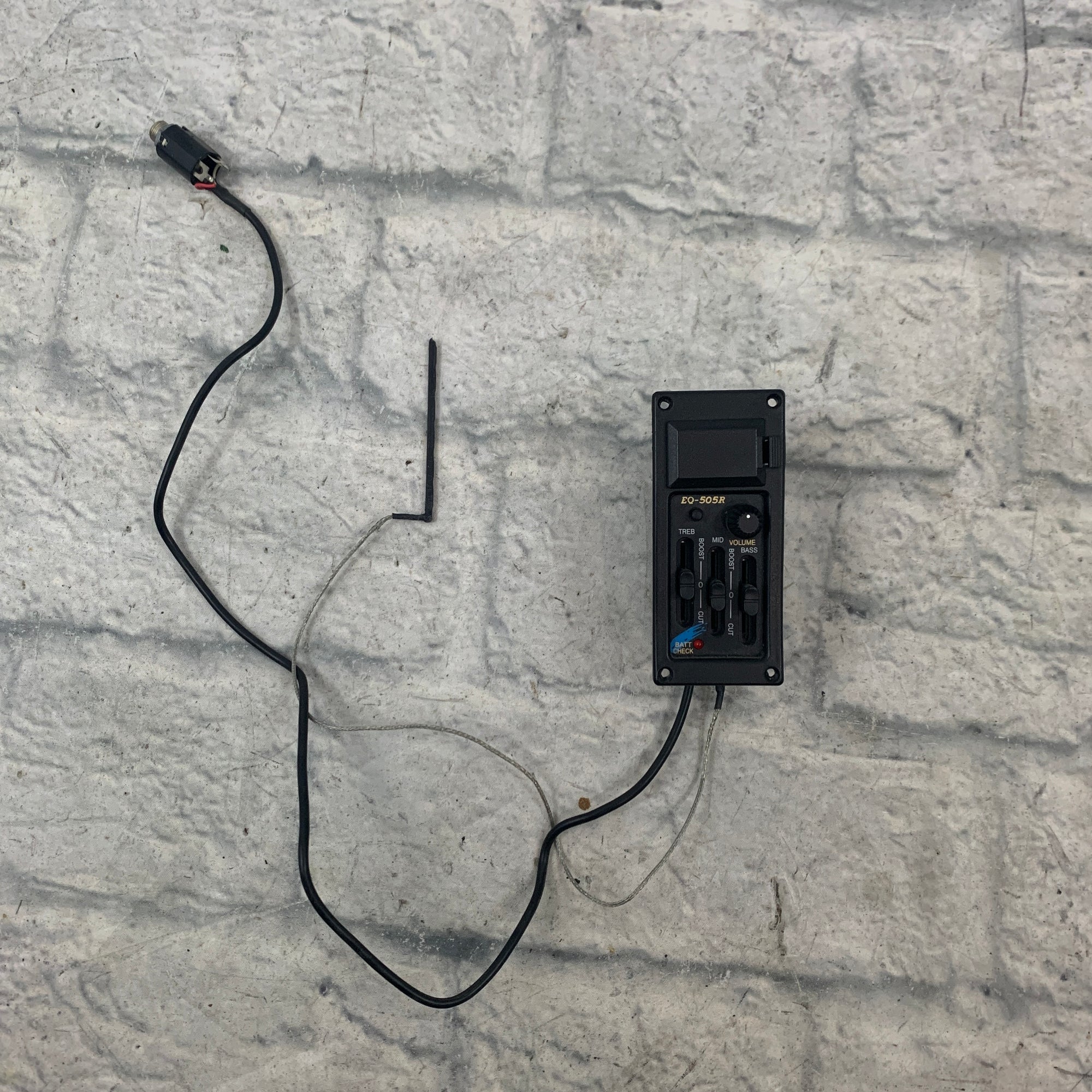 Musiclily EQ-505R Acoustic Guitar Pickup w/ 3-Band EQ