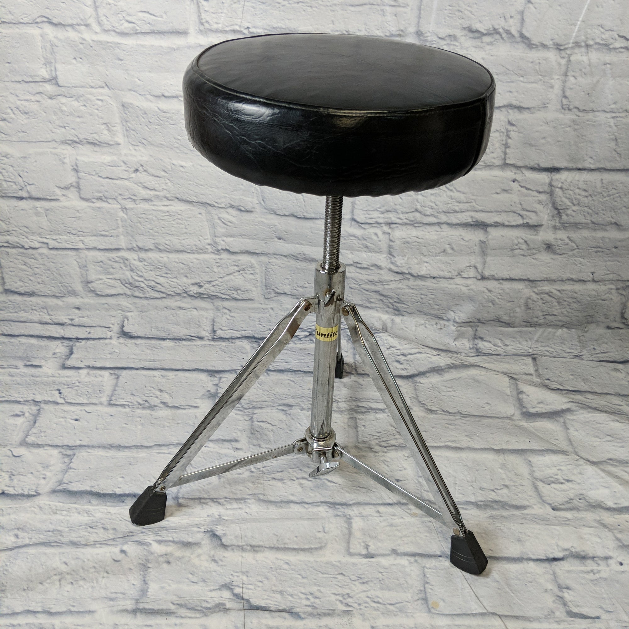 Sunlite drum throne