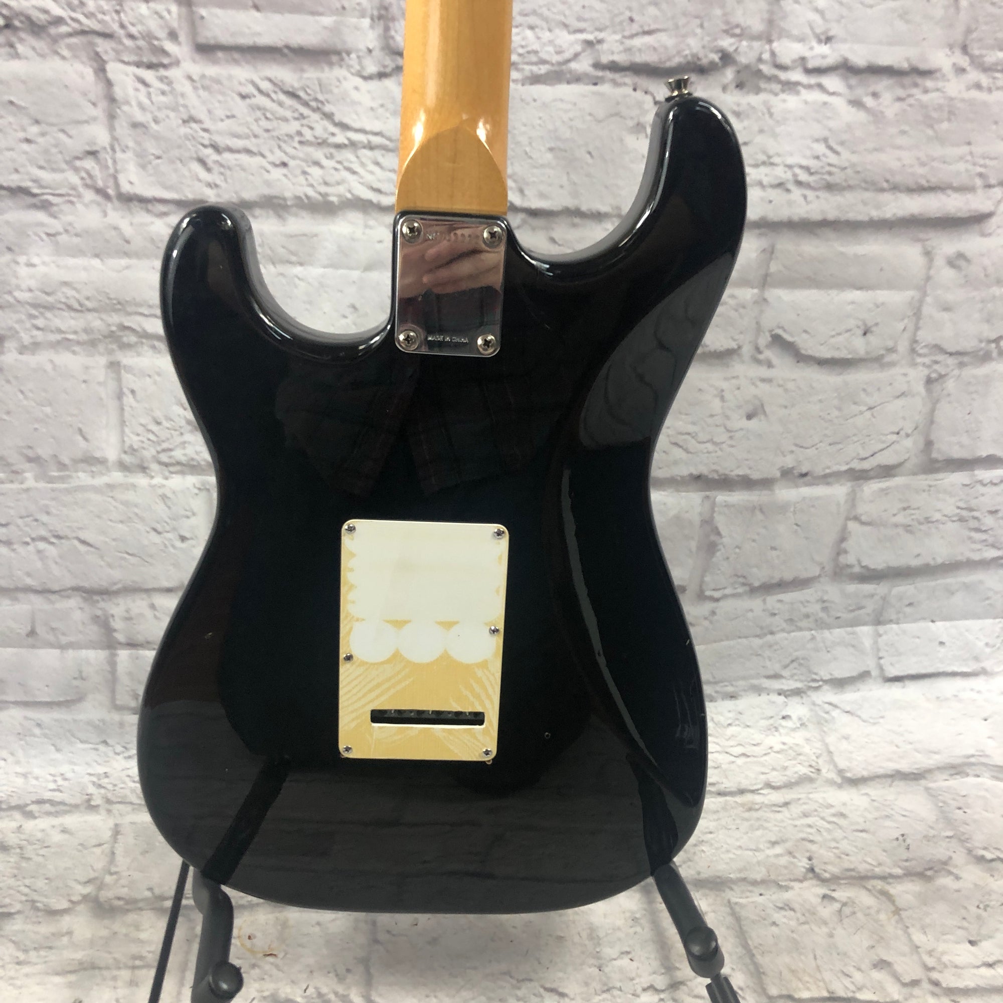 Unknown Strat Style HSS Red Solid Body Electric Guitar