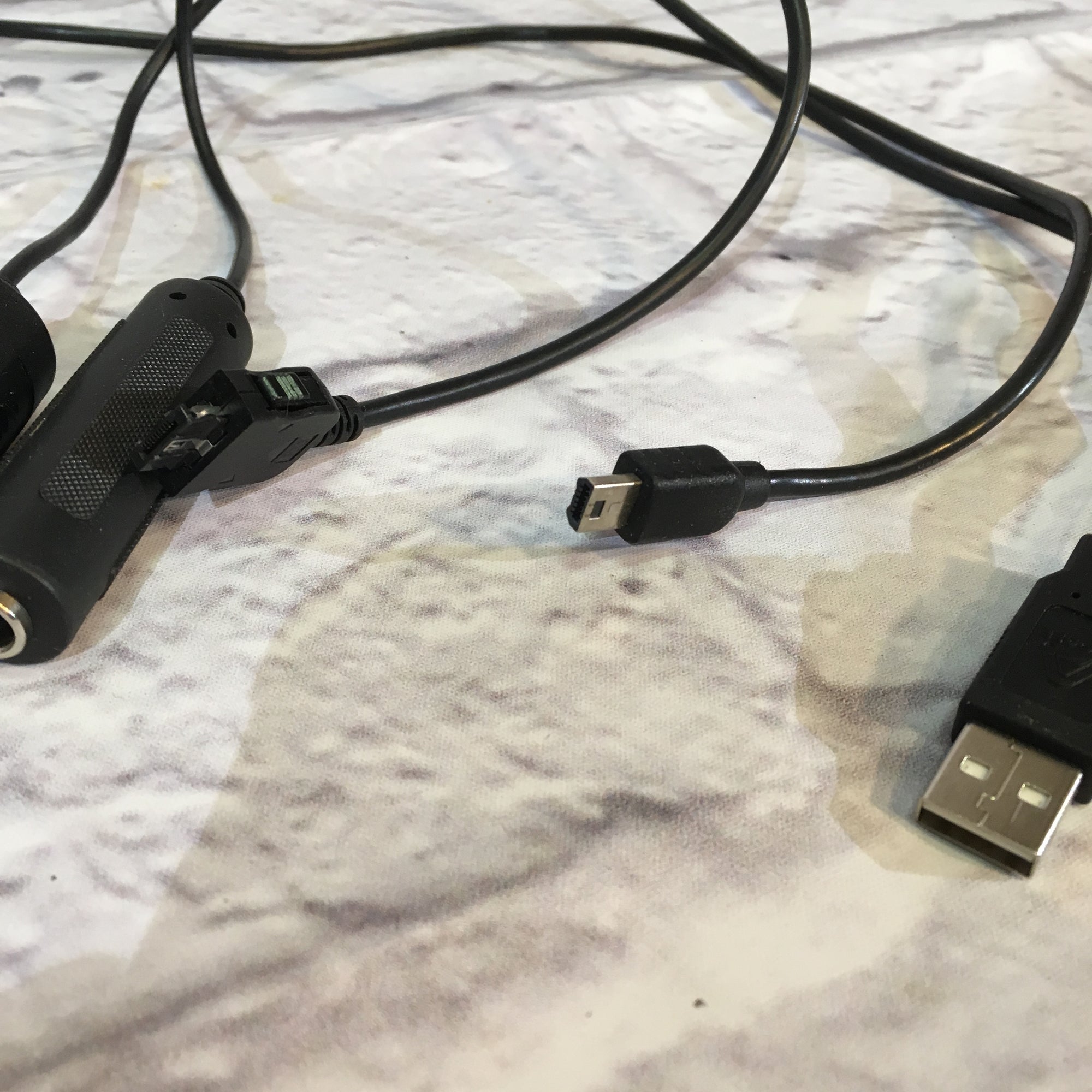 Apogee One Interface for Ipad, Iphone, and Mac