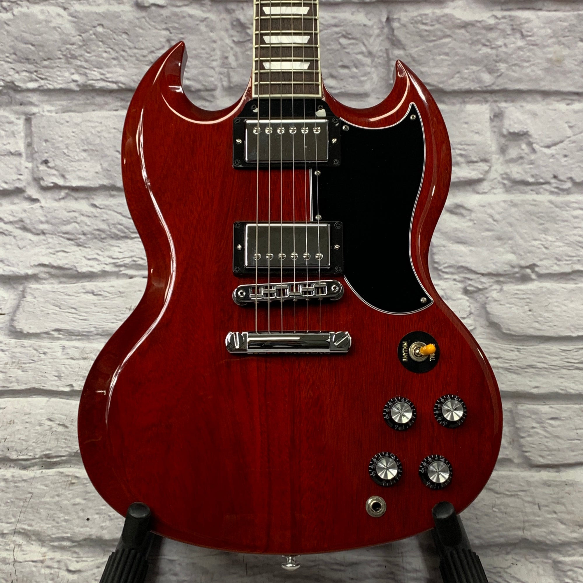 Gibson SG Standard Heritage Cherry w/ Case