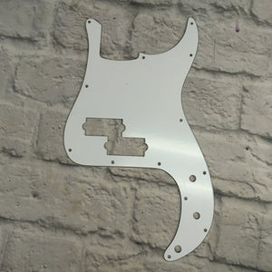 P Bass Style Pickguard White