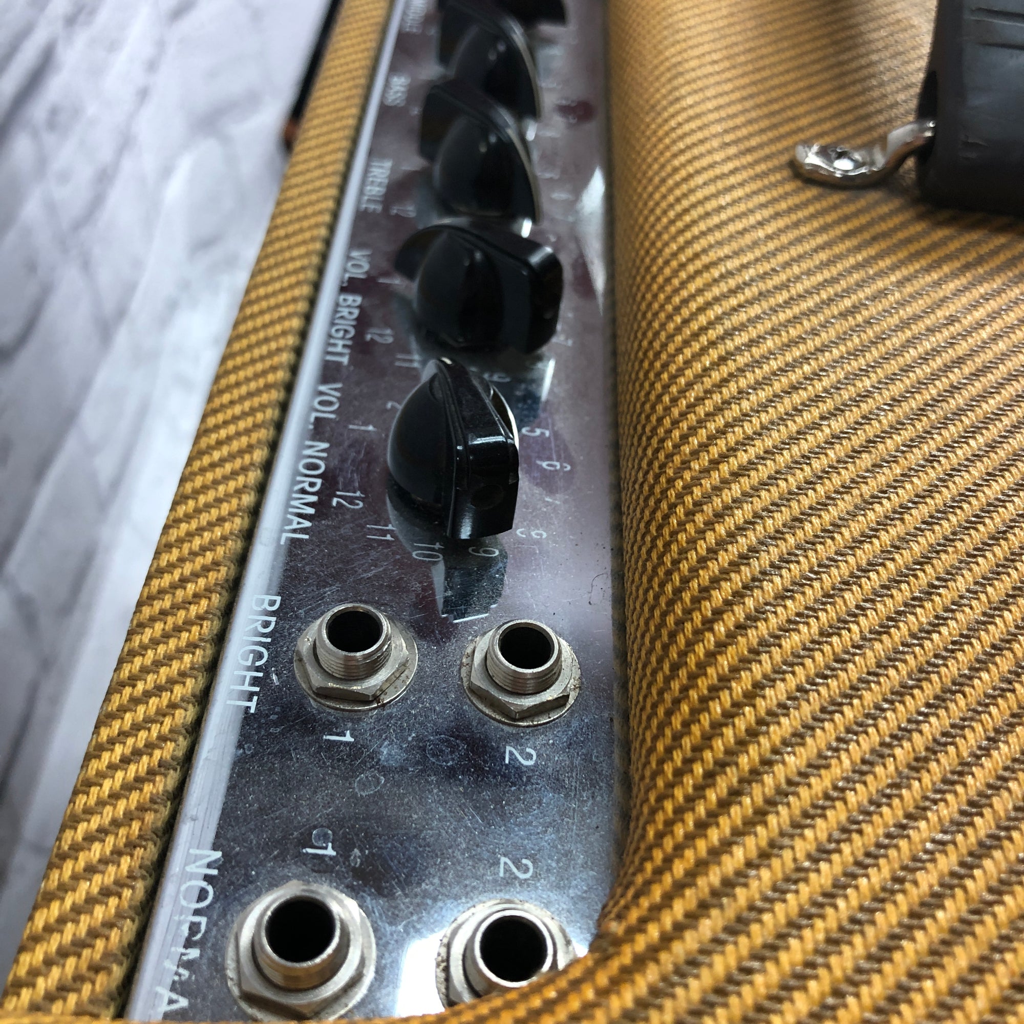 Fender '59 Bassman LTD 4x10 Tweed Guitar Combo Amp