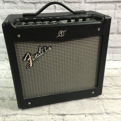 Fender Mustang I V.2 20-watt 1x8 Guitar Combo