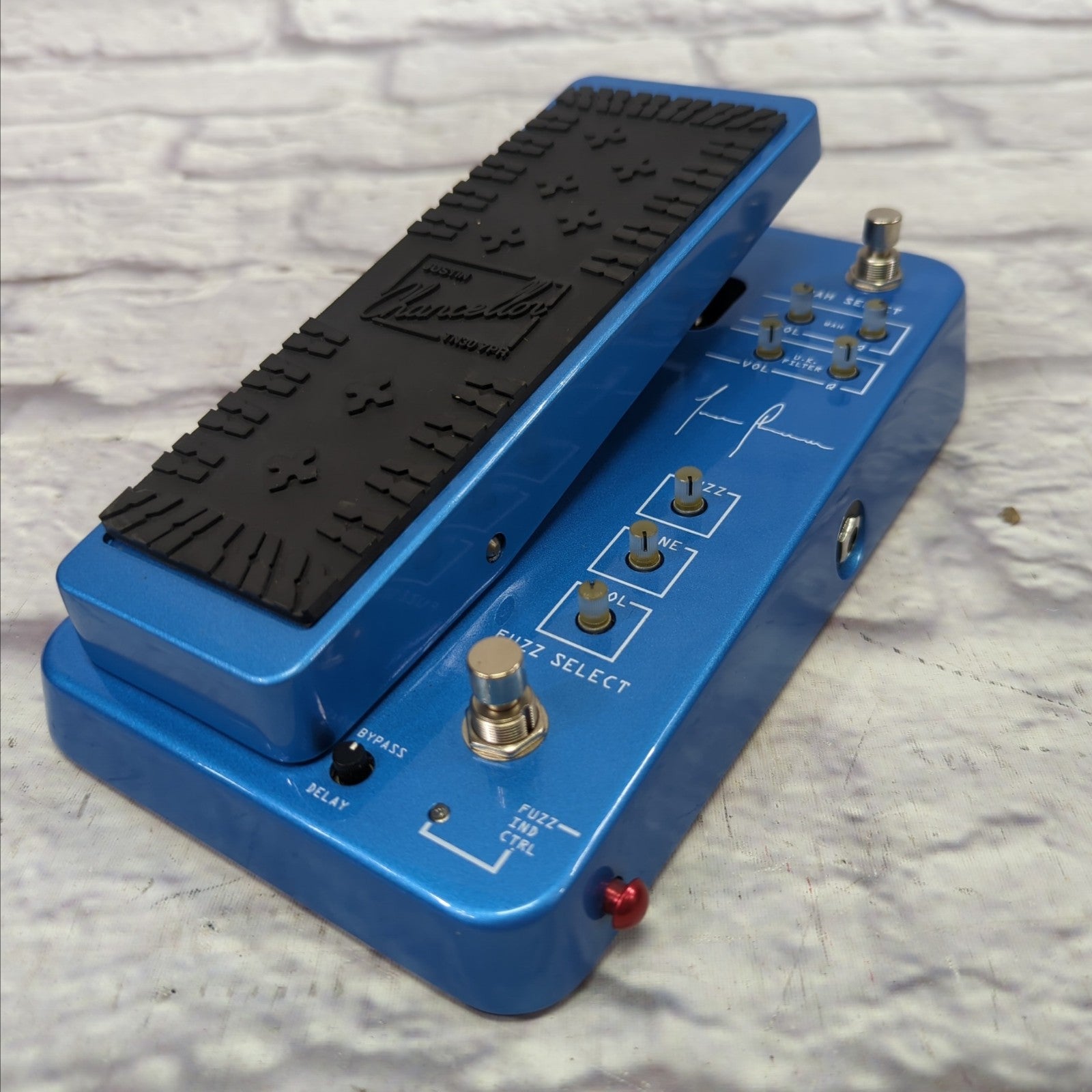 Dunlop Justin Chancellor Signature Cry Baby Wah Pedal