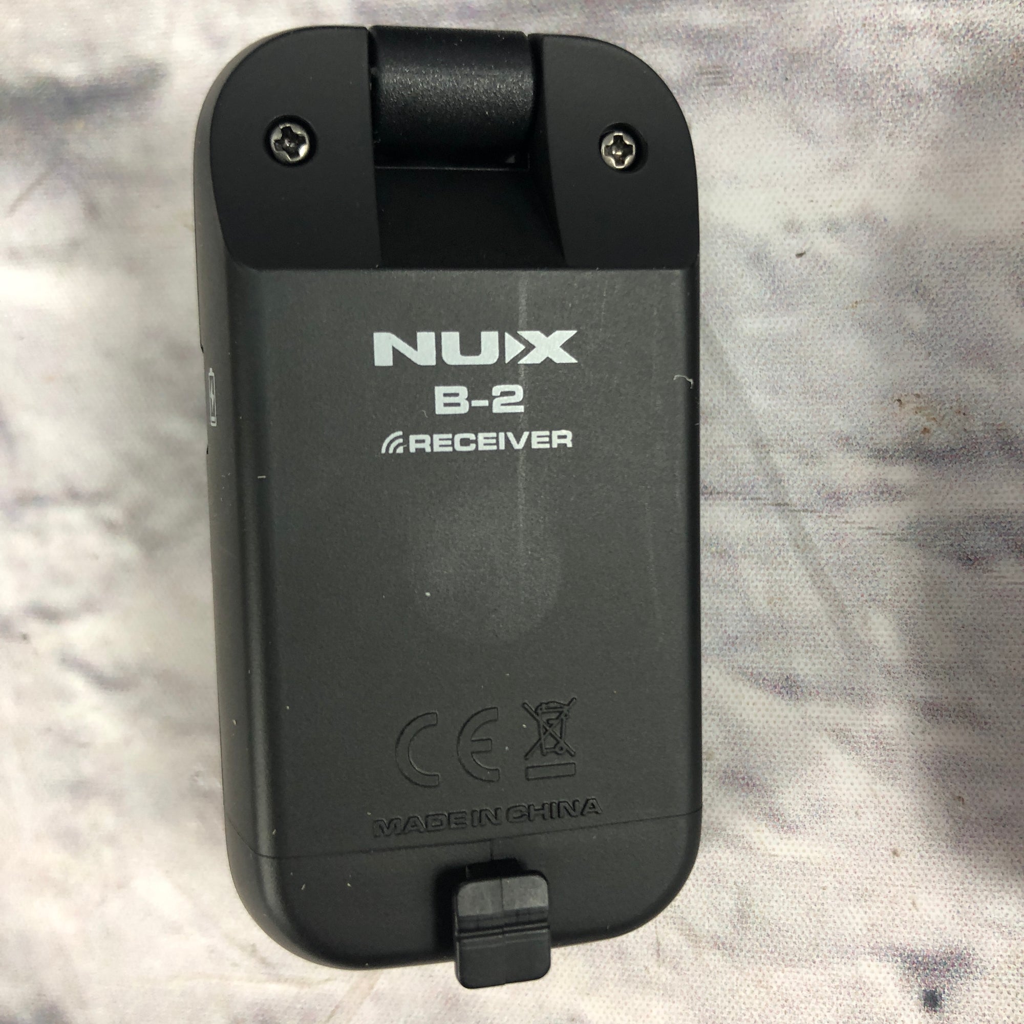 NuX B-2 2.4ghz Wireless Instrument System