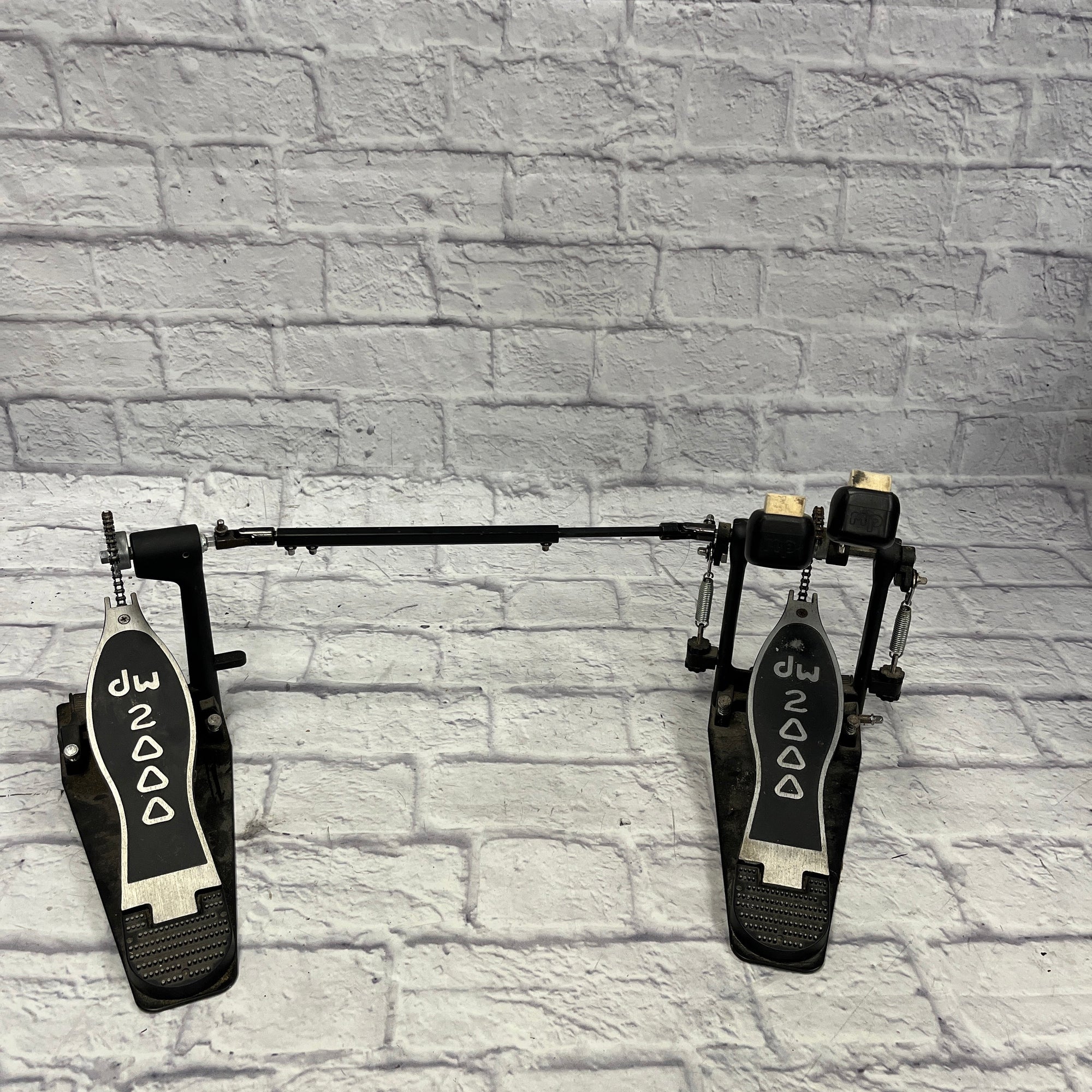 DW 2000 Double Kick Pedal
